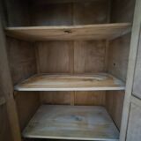 Armoire parisienne