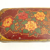 Metal box - floral motifs