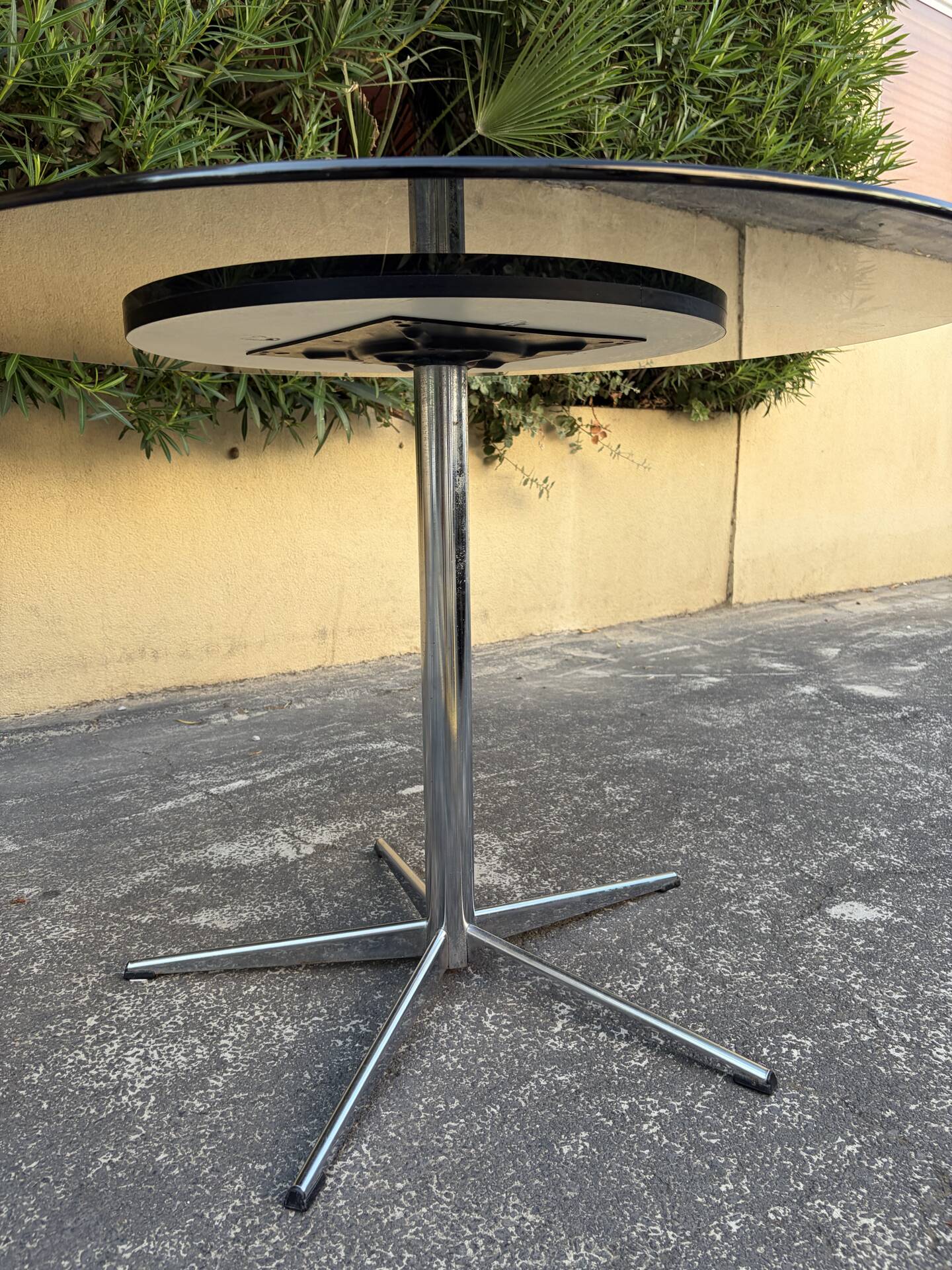Table ronde vintage design verre/chrome année 90’s