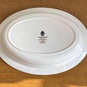 Wedgwood English porcelain serving dish / vegetable dish, Hampshire decor