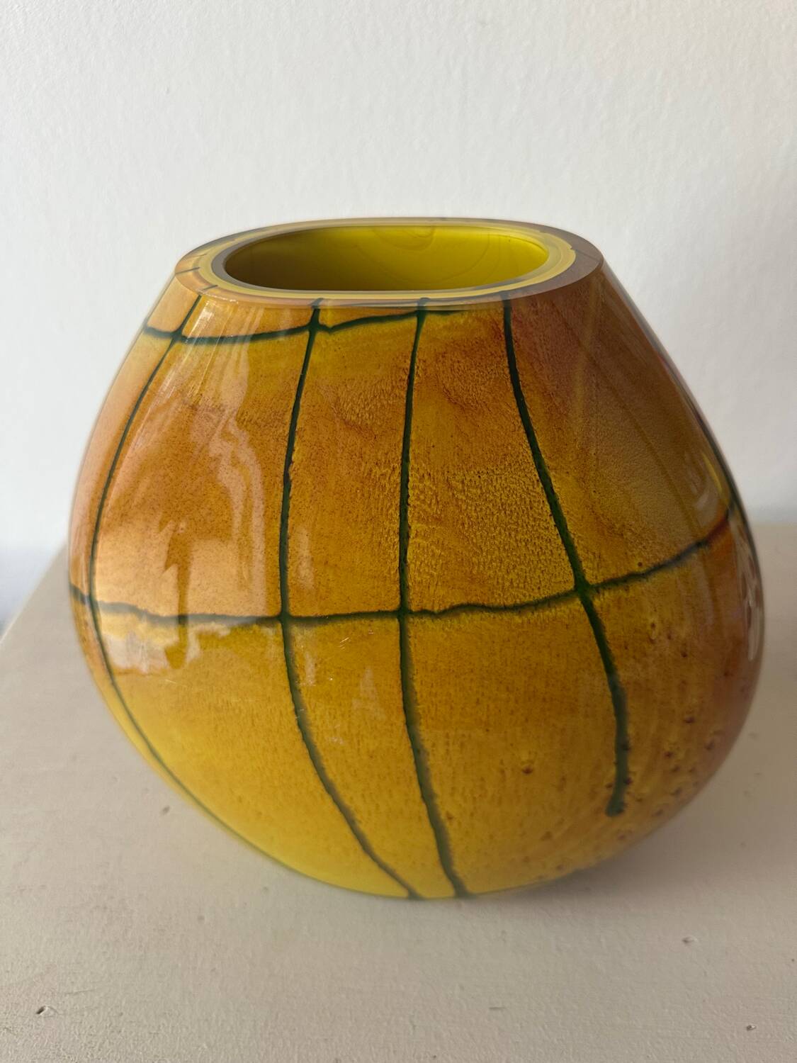 Glass vase