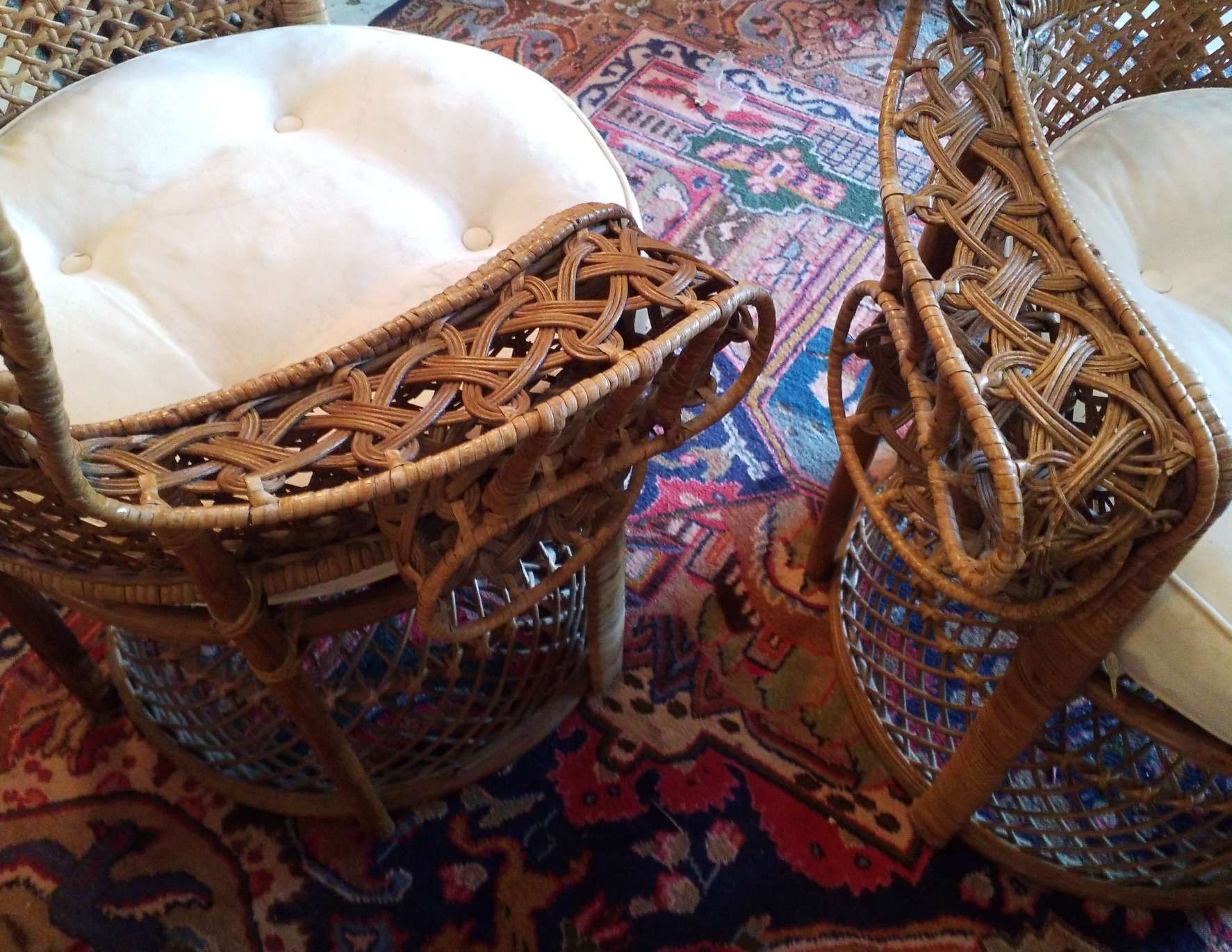 Pair of armchairs emmanuelle