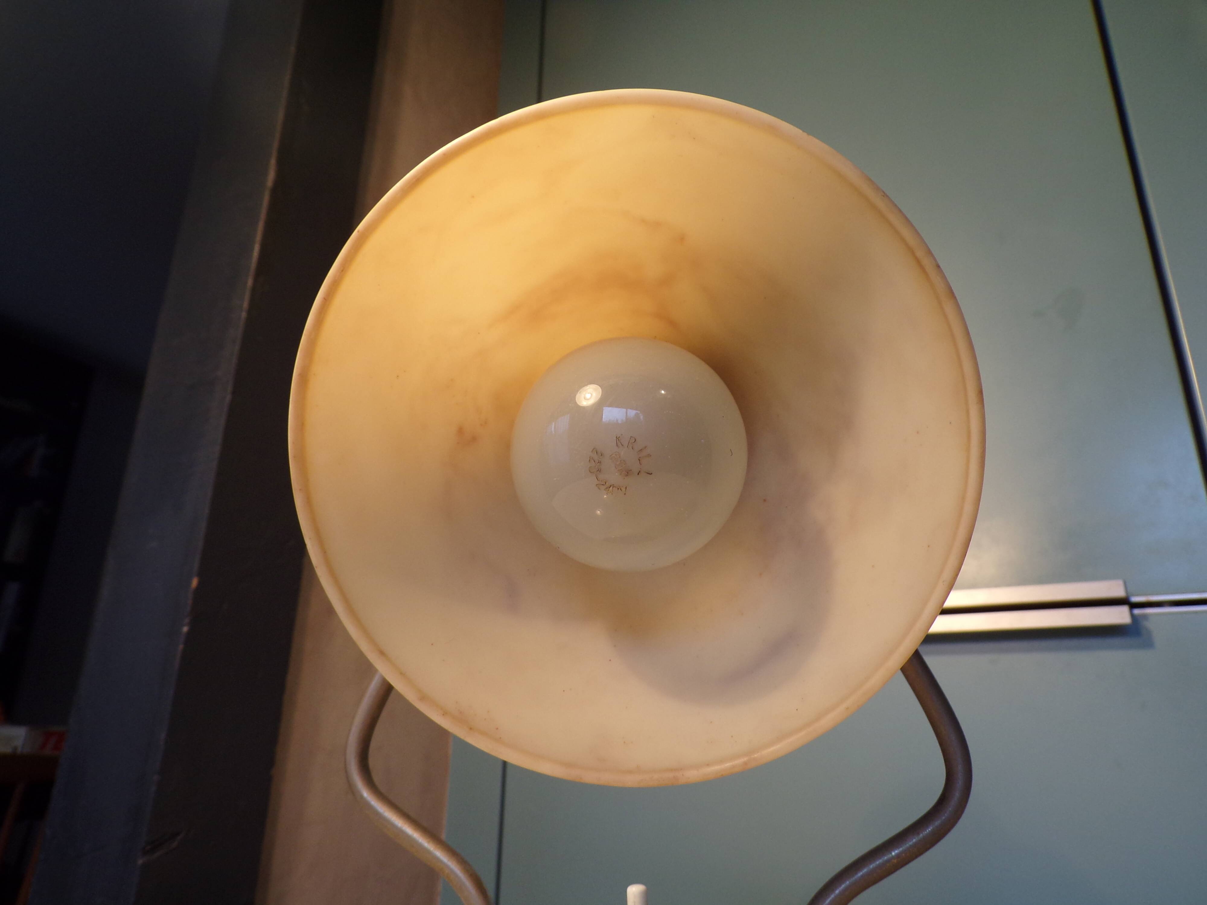 Bauhaus lamp