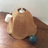 Hanging lamp in wicker
