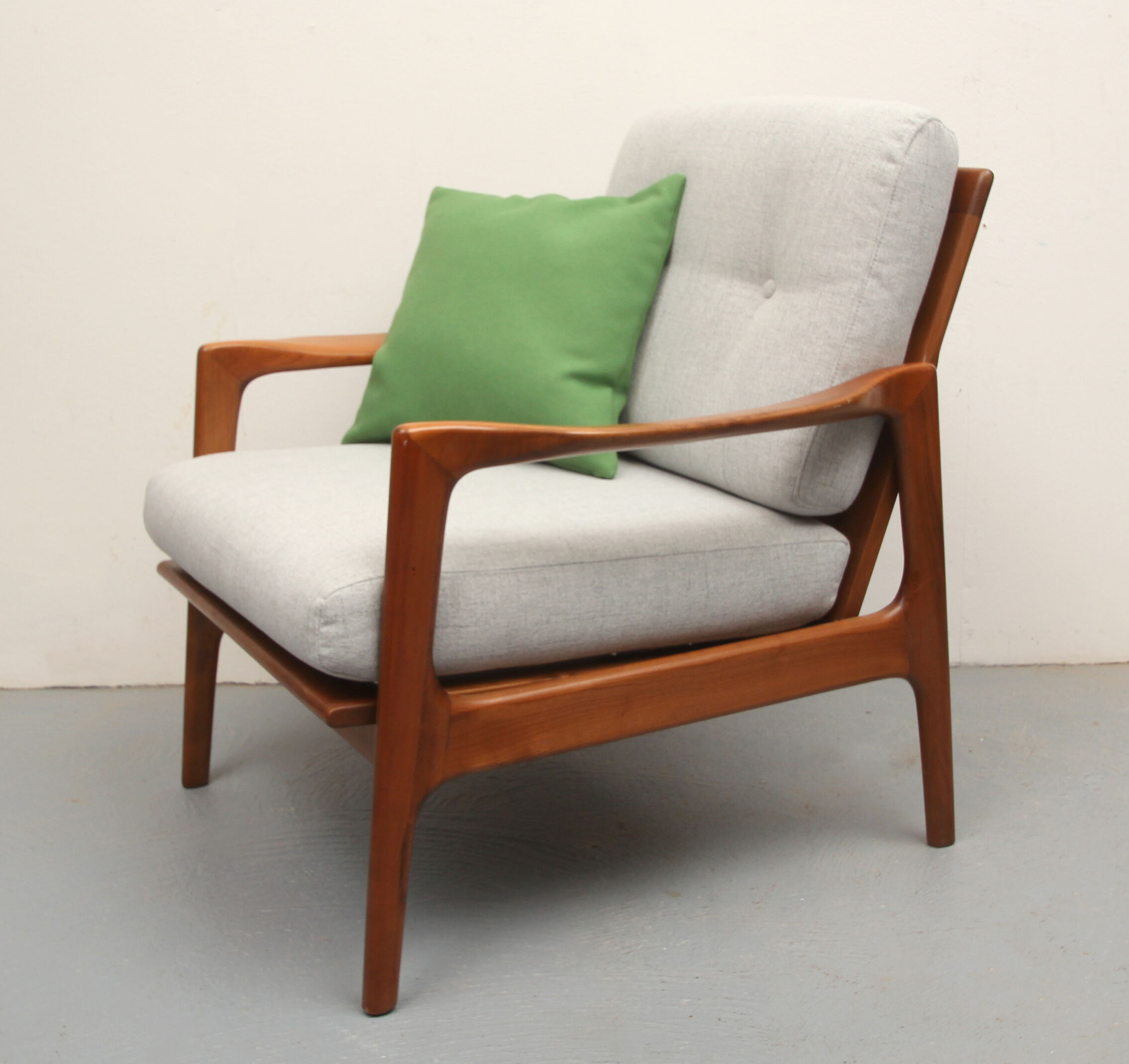 1960s armchair in cherrywood, light grey with green cushion