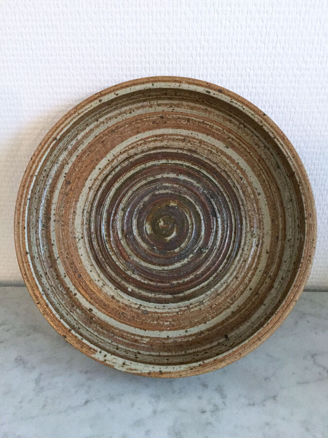 Scandinavian sandstone dish, 1970