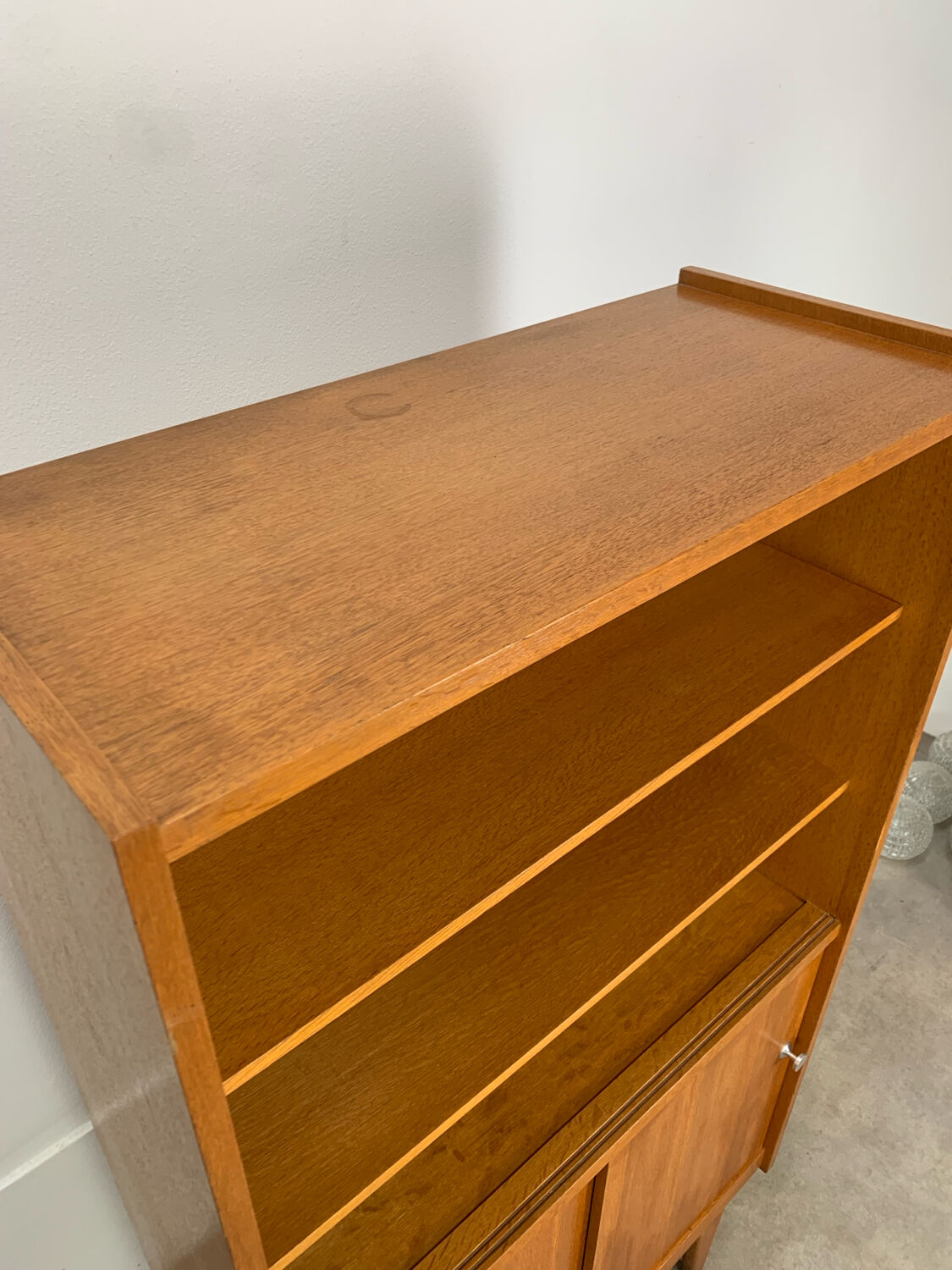 1950s vintage oak bookshelf.