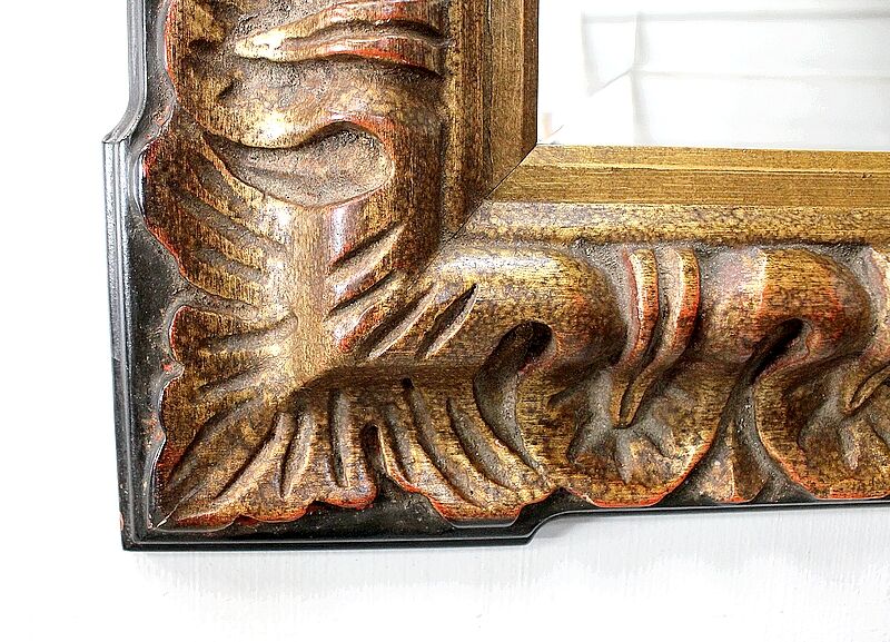 Gold-tinted wooden and stucco rectangular mirror - 1920