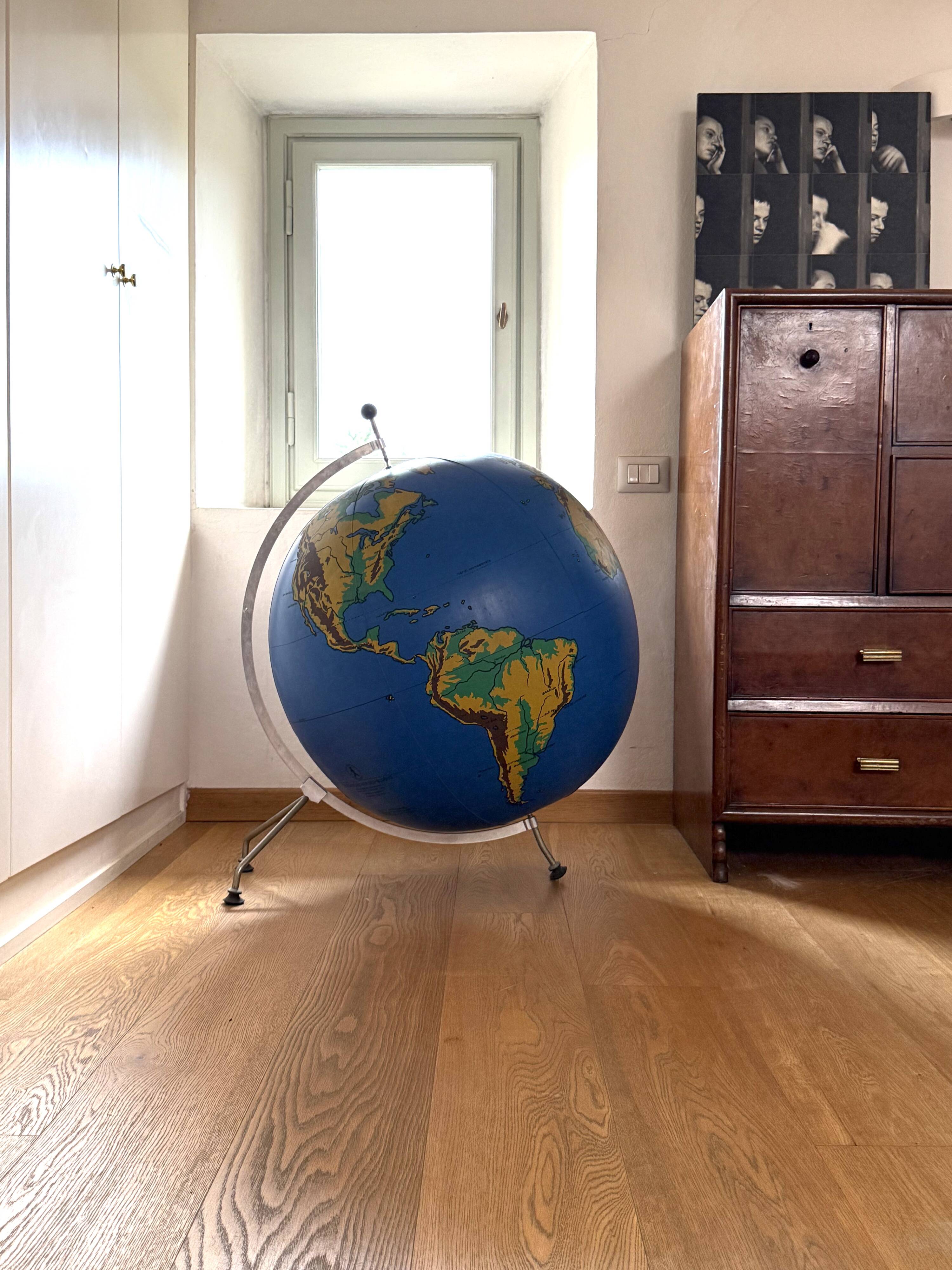 Schul Knickmann, floor inflatable physical Globe, Hamburg Germany 1950