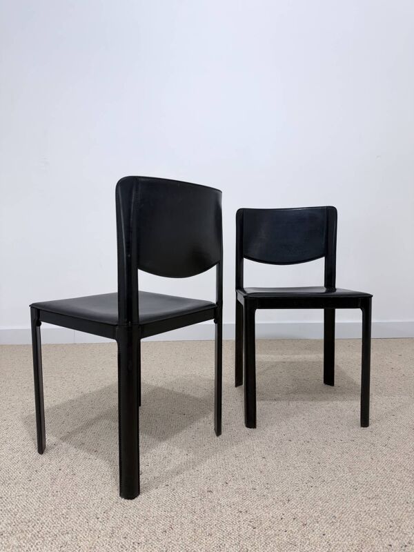 Paire de chaises Matteo Grassi en cuir noir – Design italien