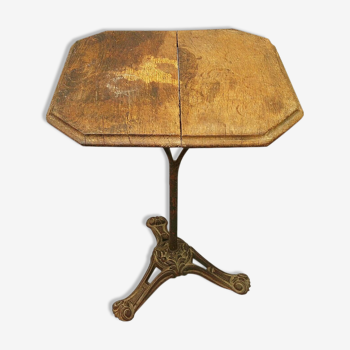 Table bistrot pied fonte vintage