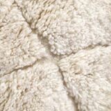 Moroccan Berber carpet blessed ouarain ecru plain with engraved diamonds 148x96cm