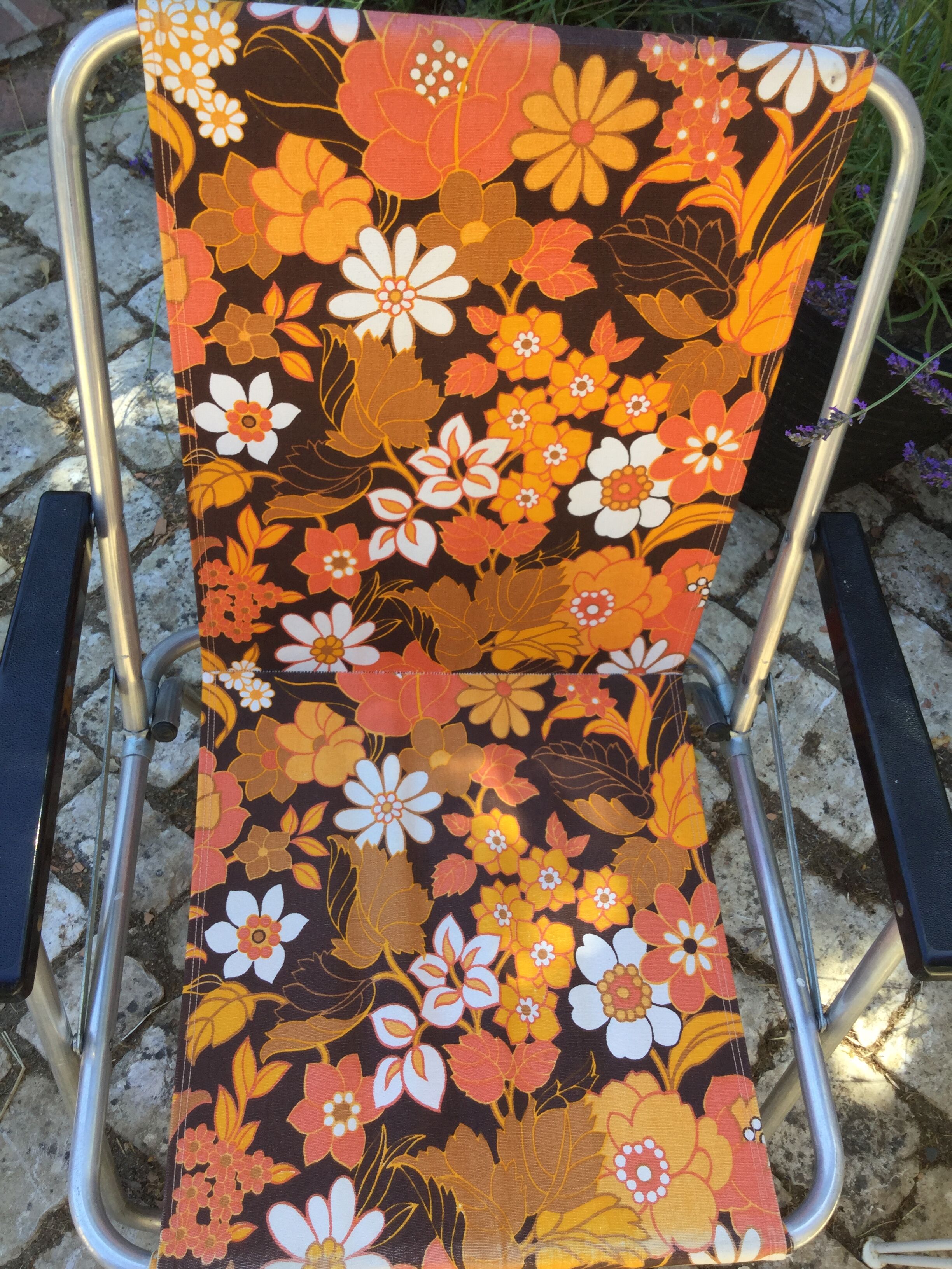 Vintage 1960s camping chair