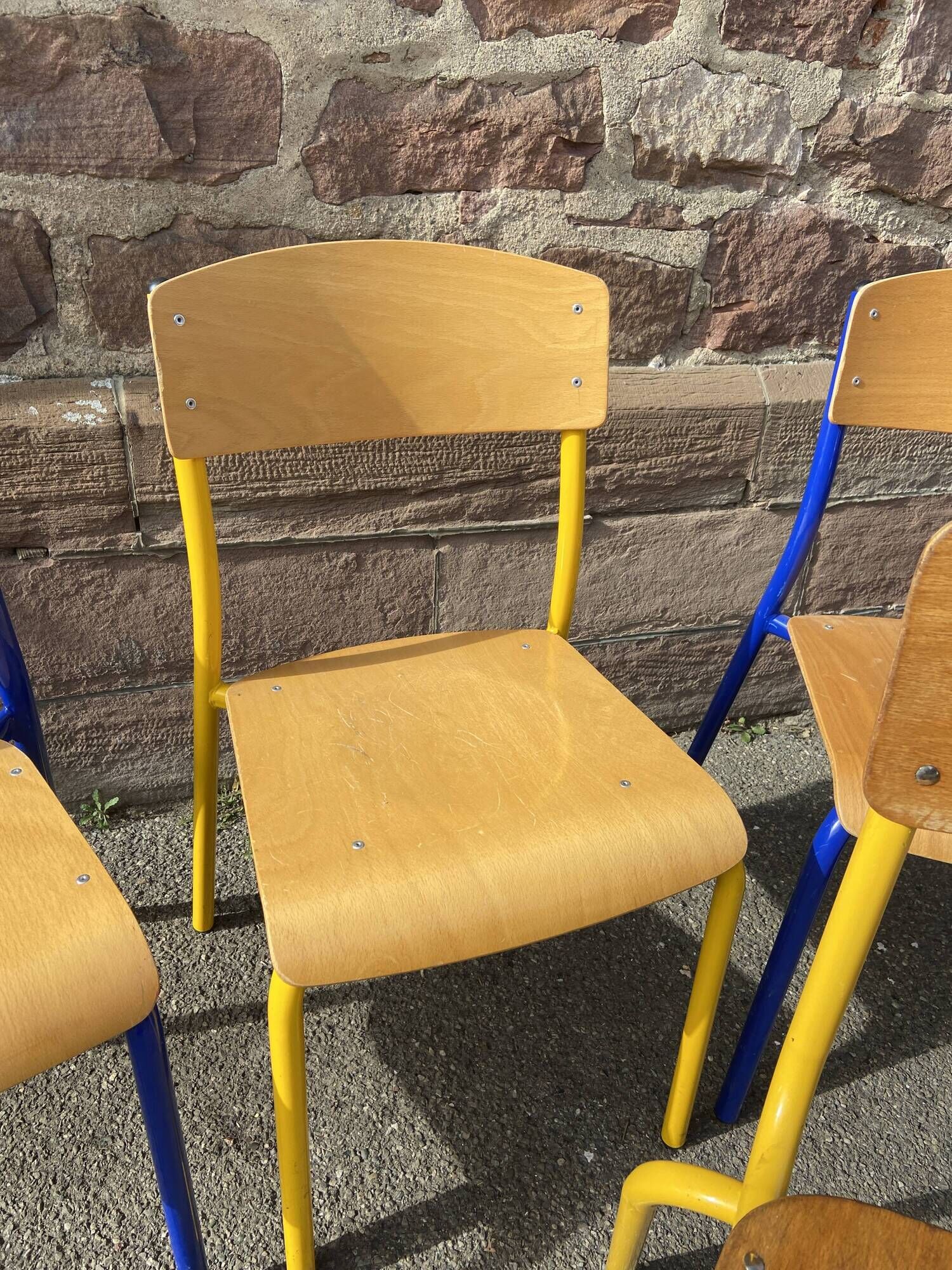 4 mismatched school chairs multicolor industrial vintage school community Mullca DELAGRAVE f