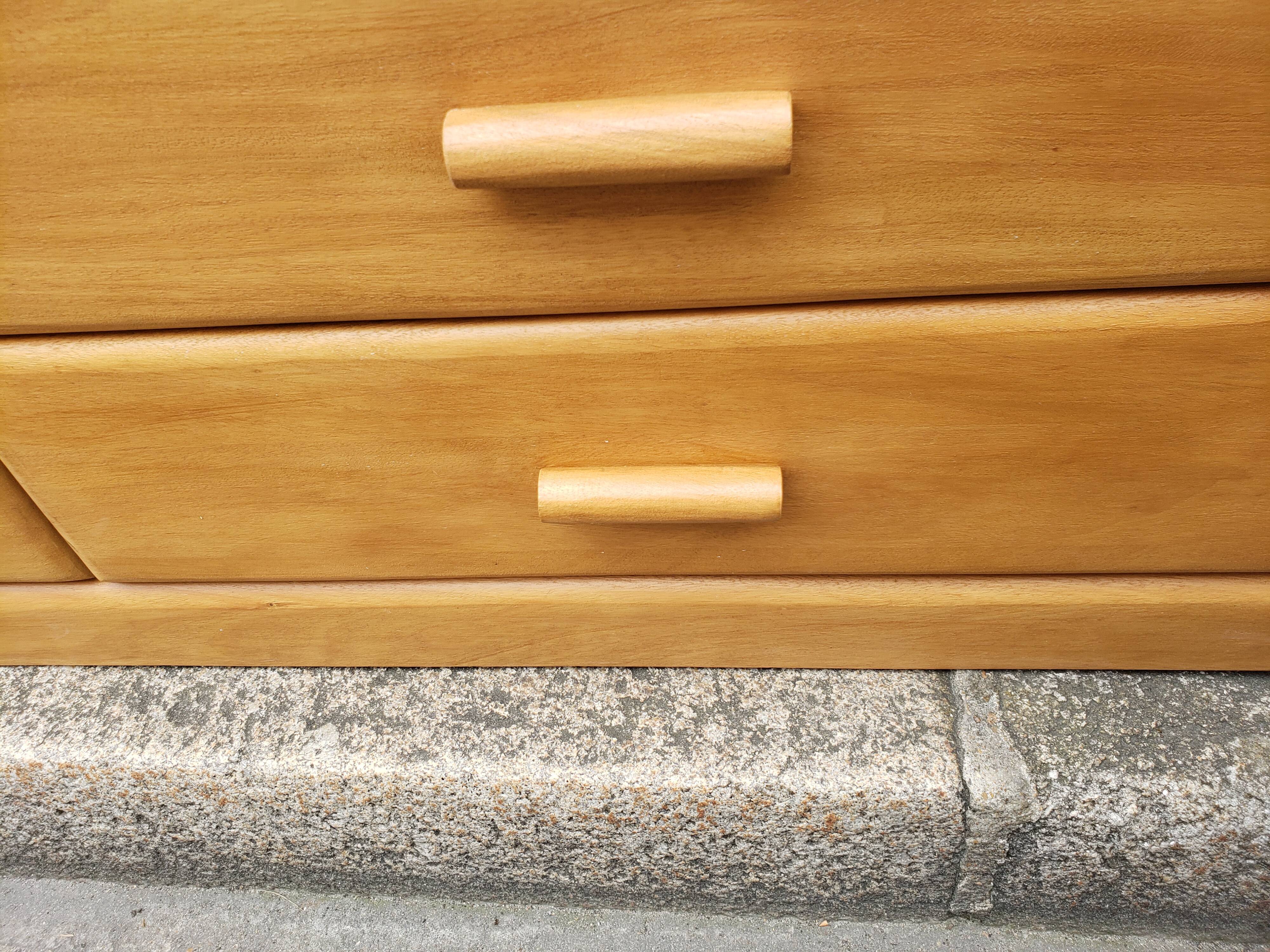 Drawer cabinet or van beuren design dresser