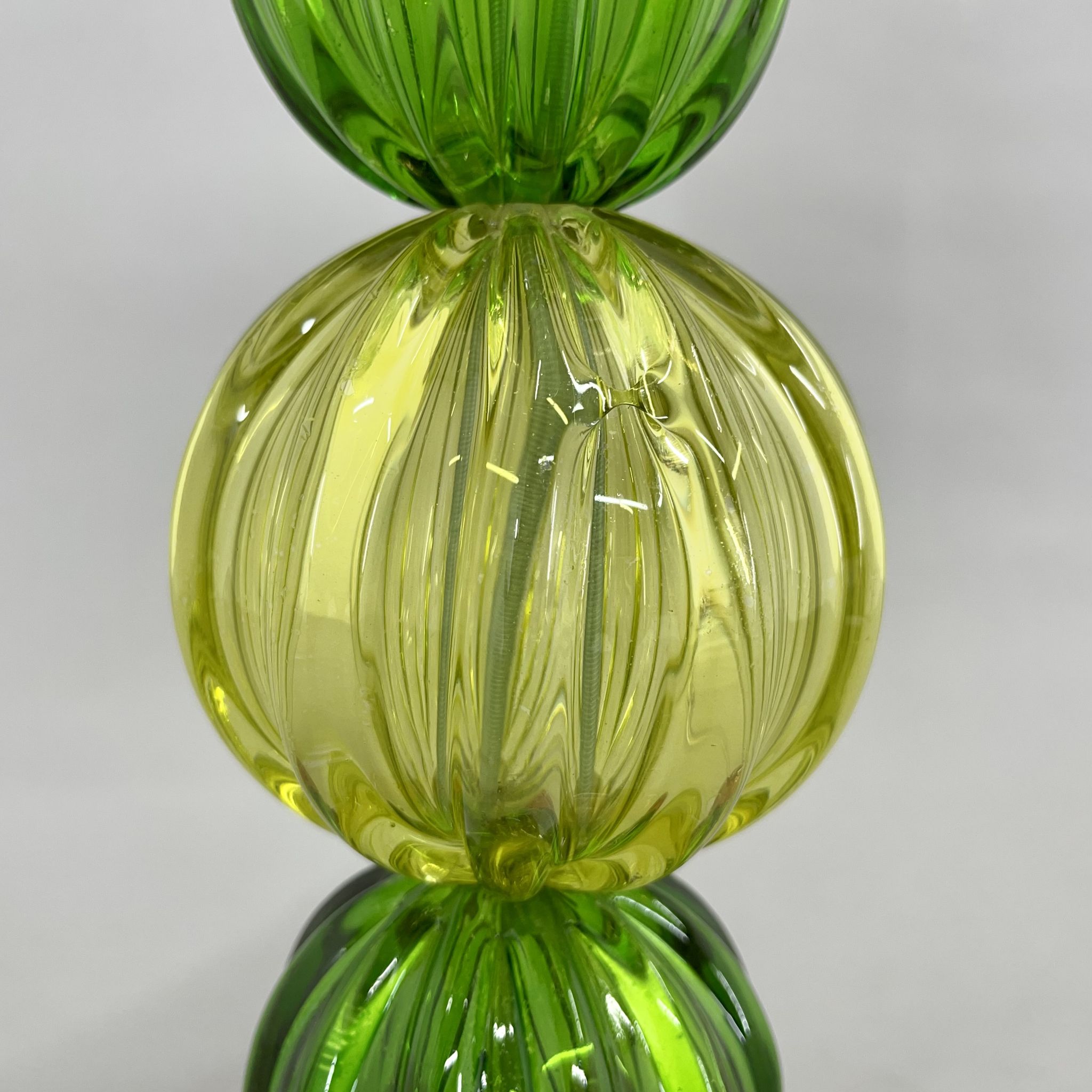 Lampe de table italienne en verre de murano faite à la main