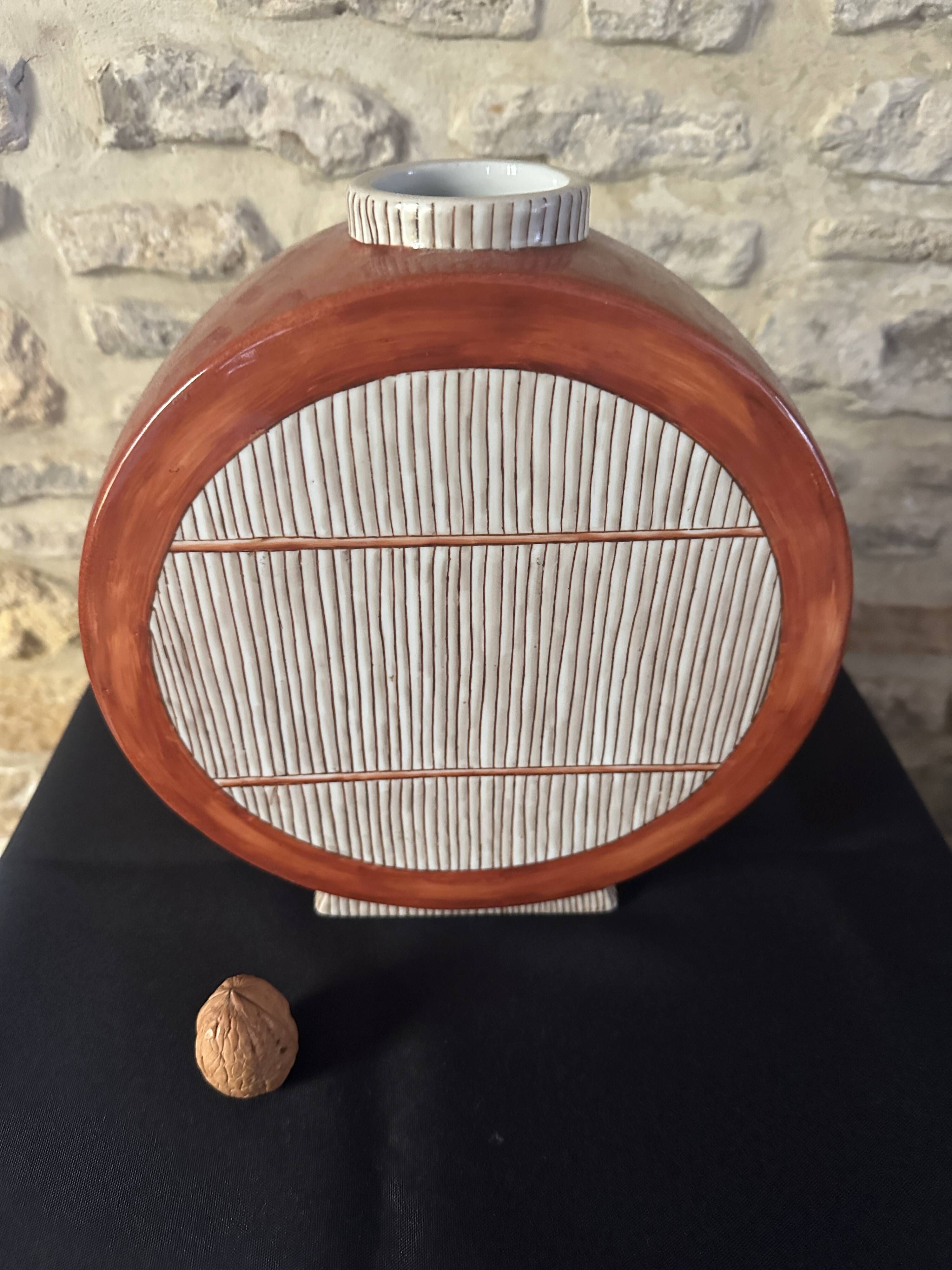Sylvie langer & fabienne jouvin vase
