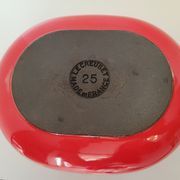 Oval casserole in red enamelled cast iron Enzo Mari La Mama 25