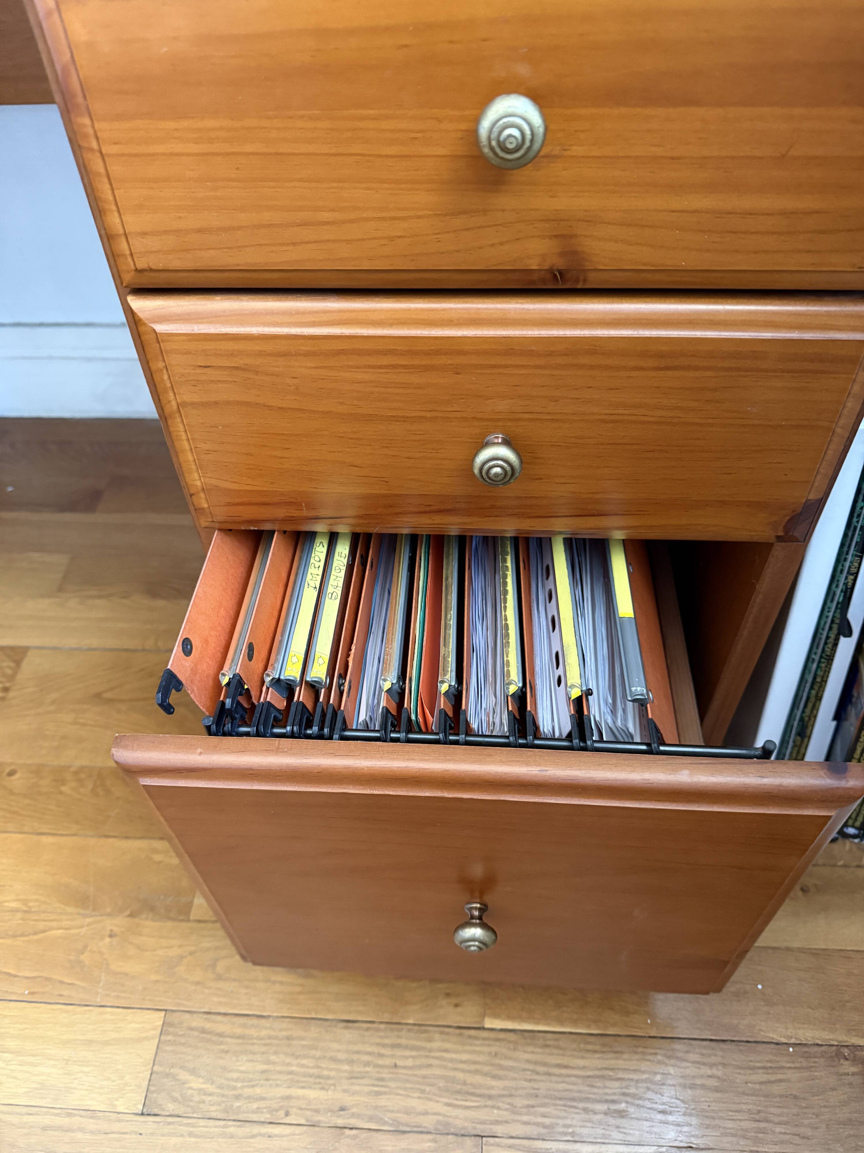 Bureau vintage en bois