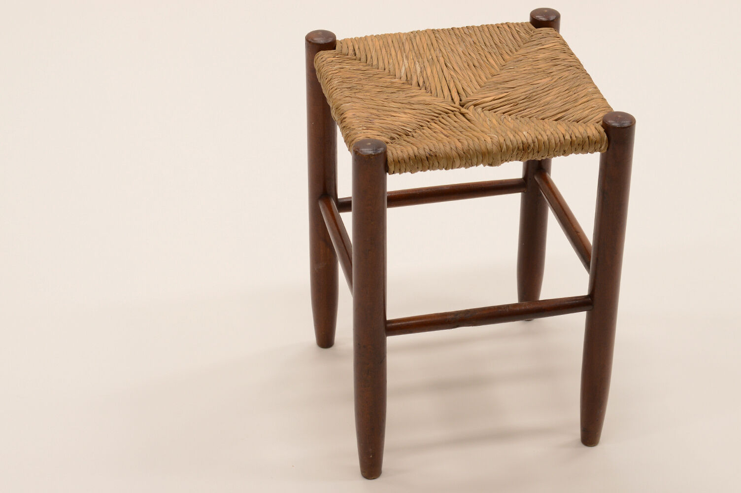 Set of 3 brutalist rush stools, French 70s.