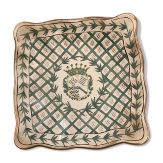 Ancient Chinese enamelled porcelain dish