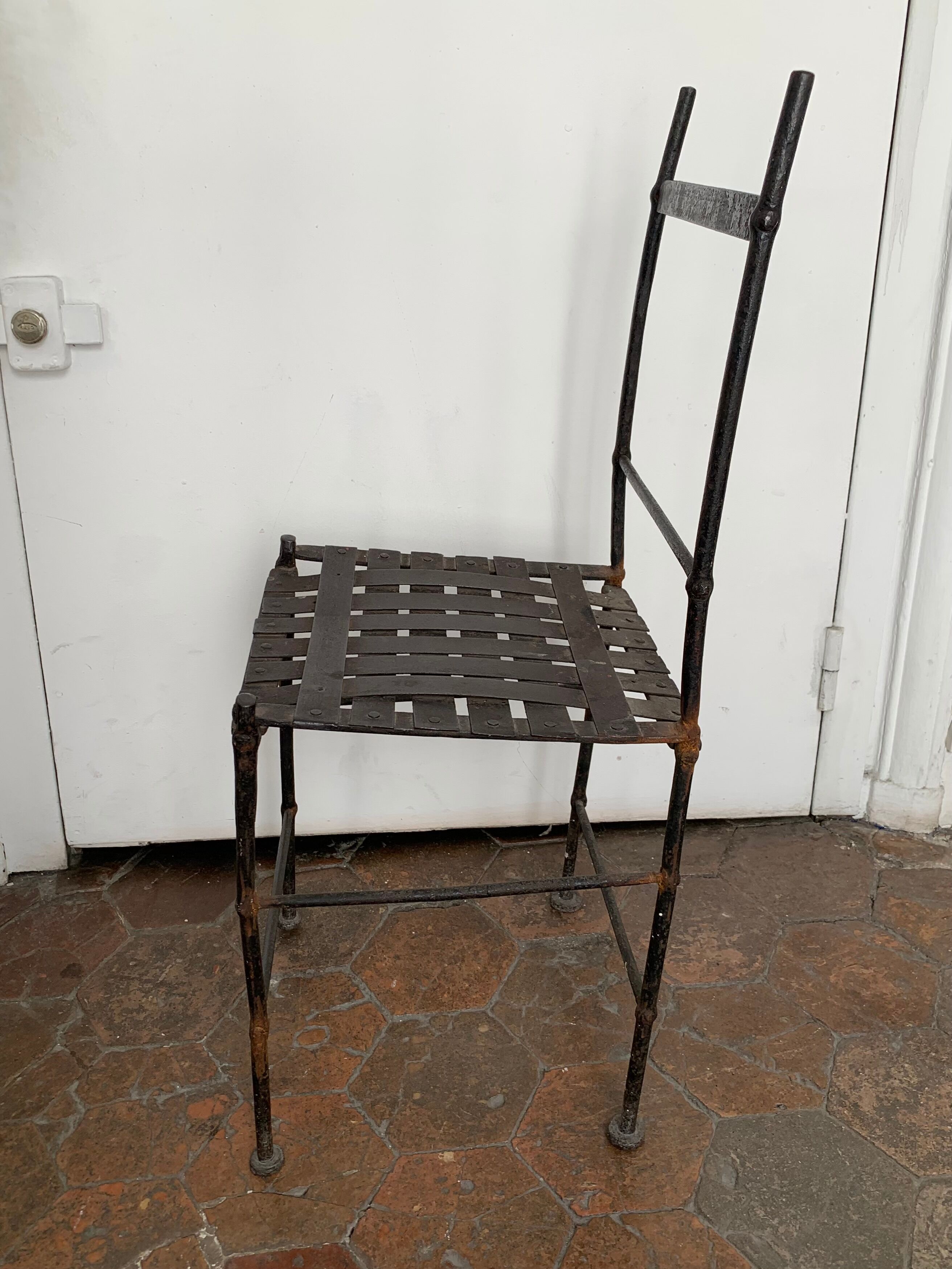 Chaise en fer forgé ancienne