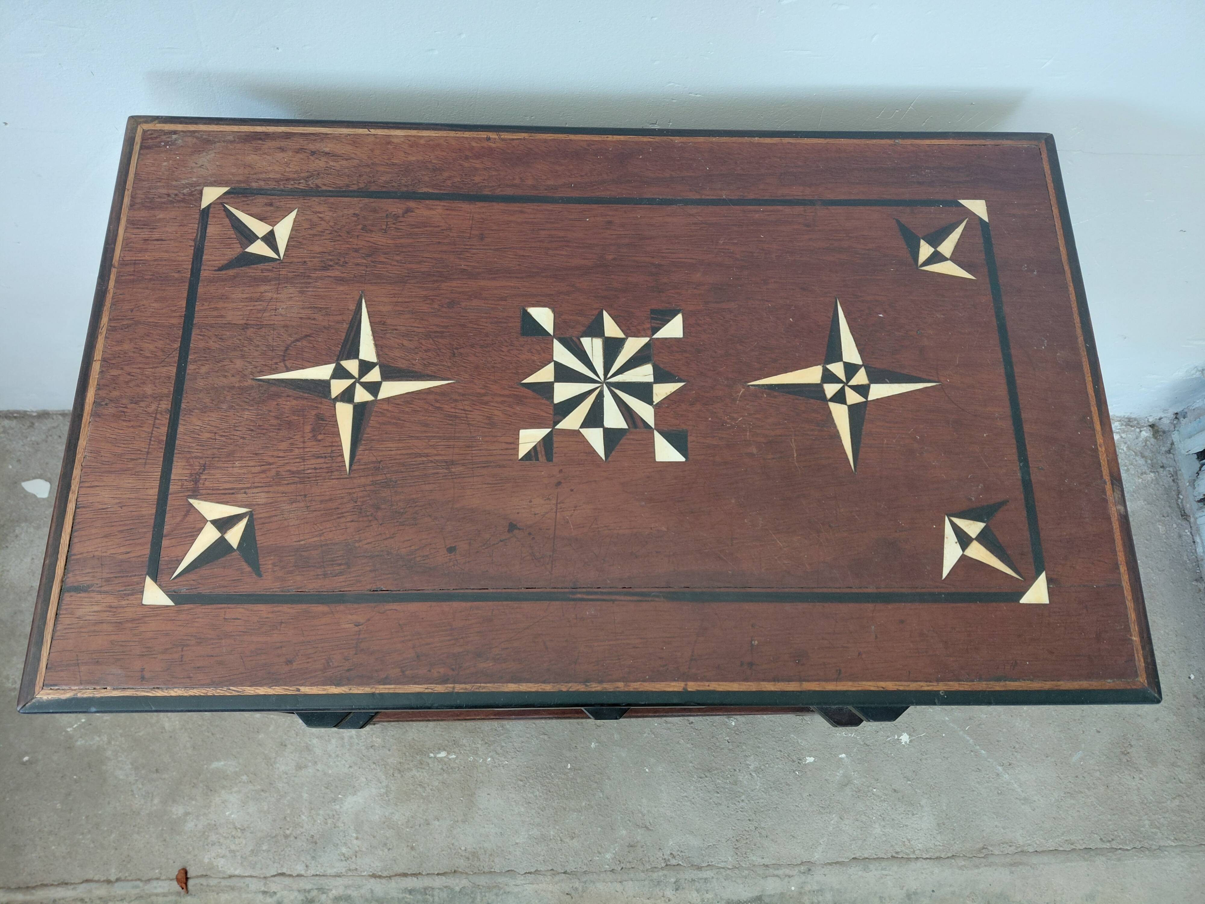 Small oriental piece of furniture