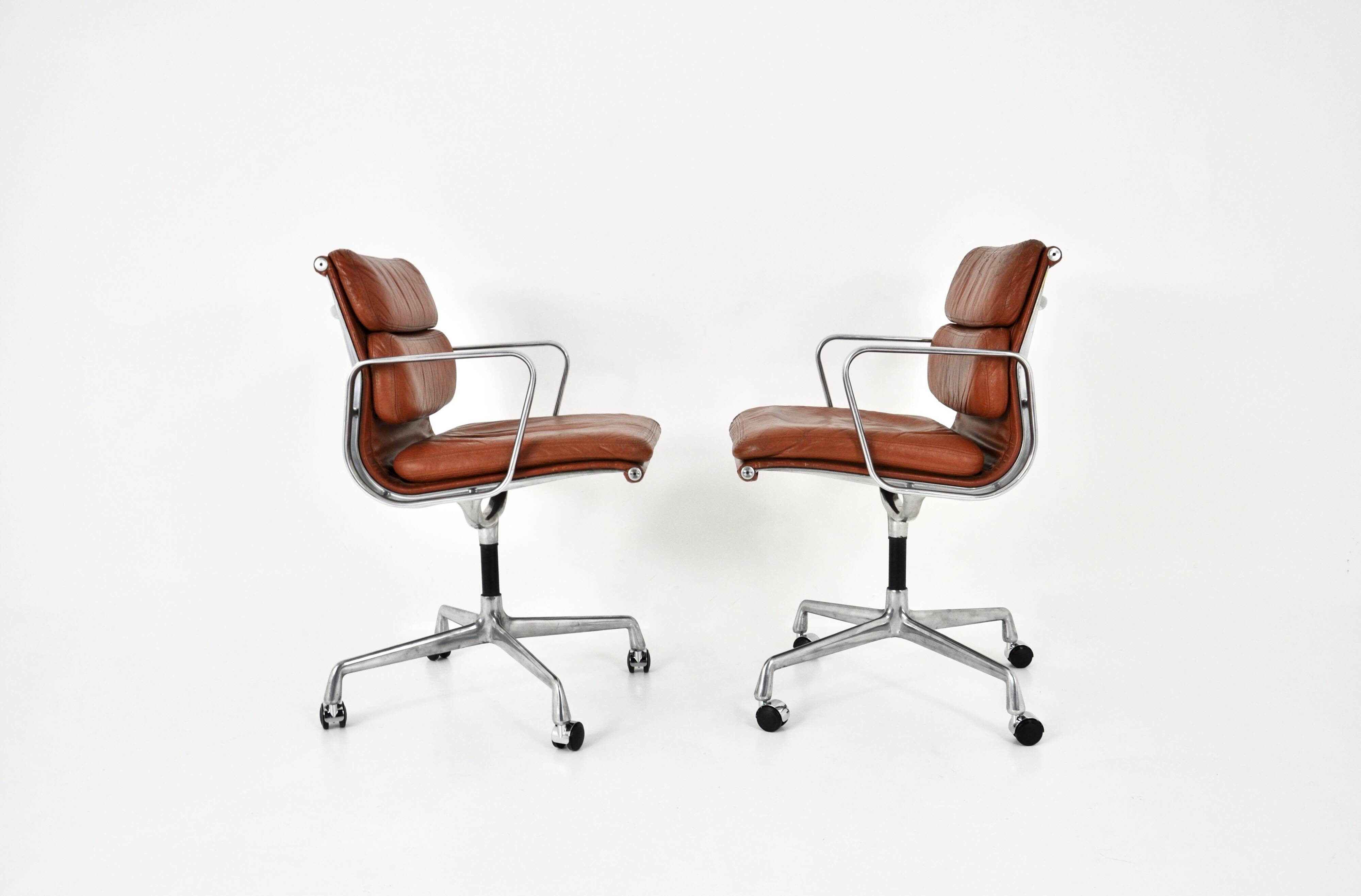 Paire de Fauteuils De Bureau De Charles & Ray Eames Pour Herman Miller, 1970s