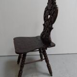 Chaise d'entrée sculptée ancienne