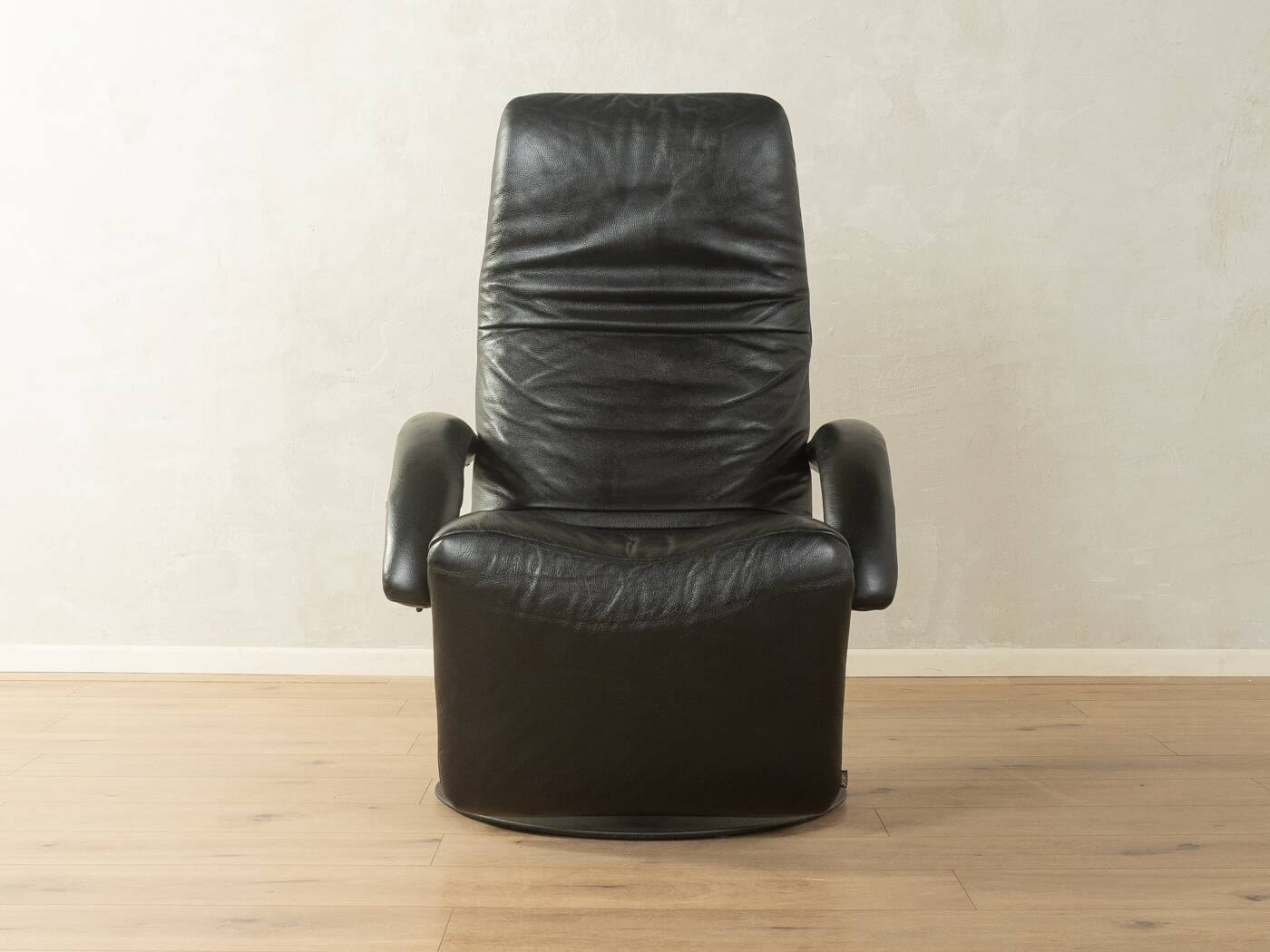 JR-7360 Yoga Relax armchair by JORI, 1980s, black leather