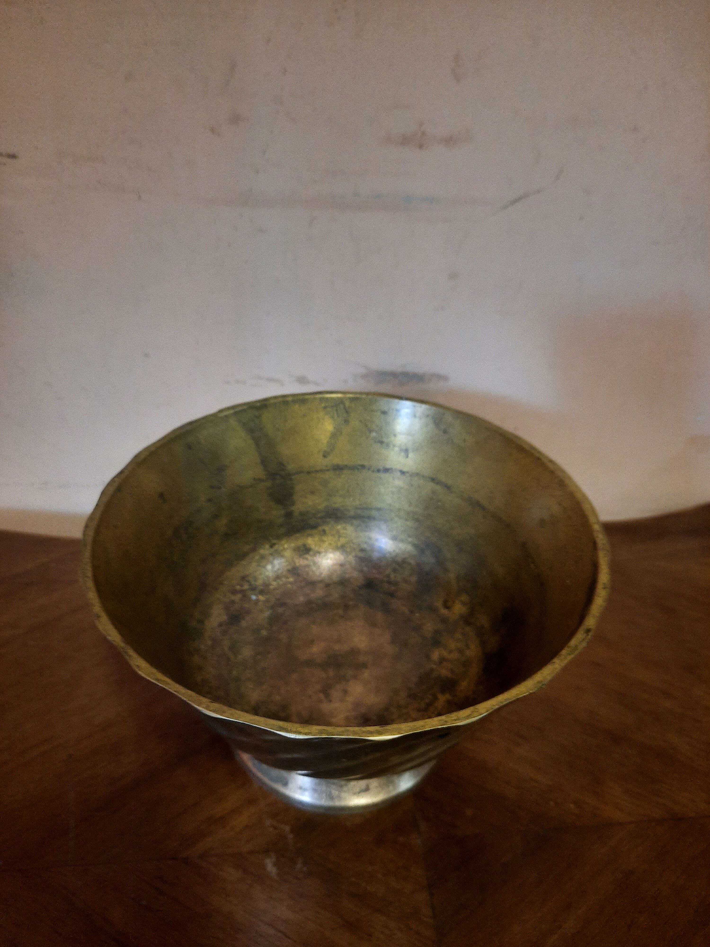 Brass pot cover