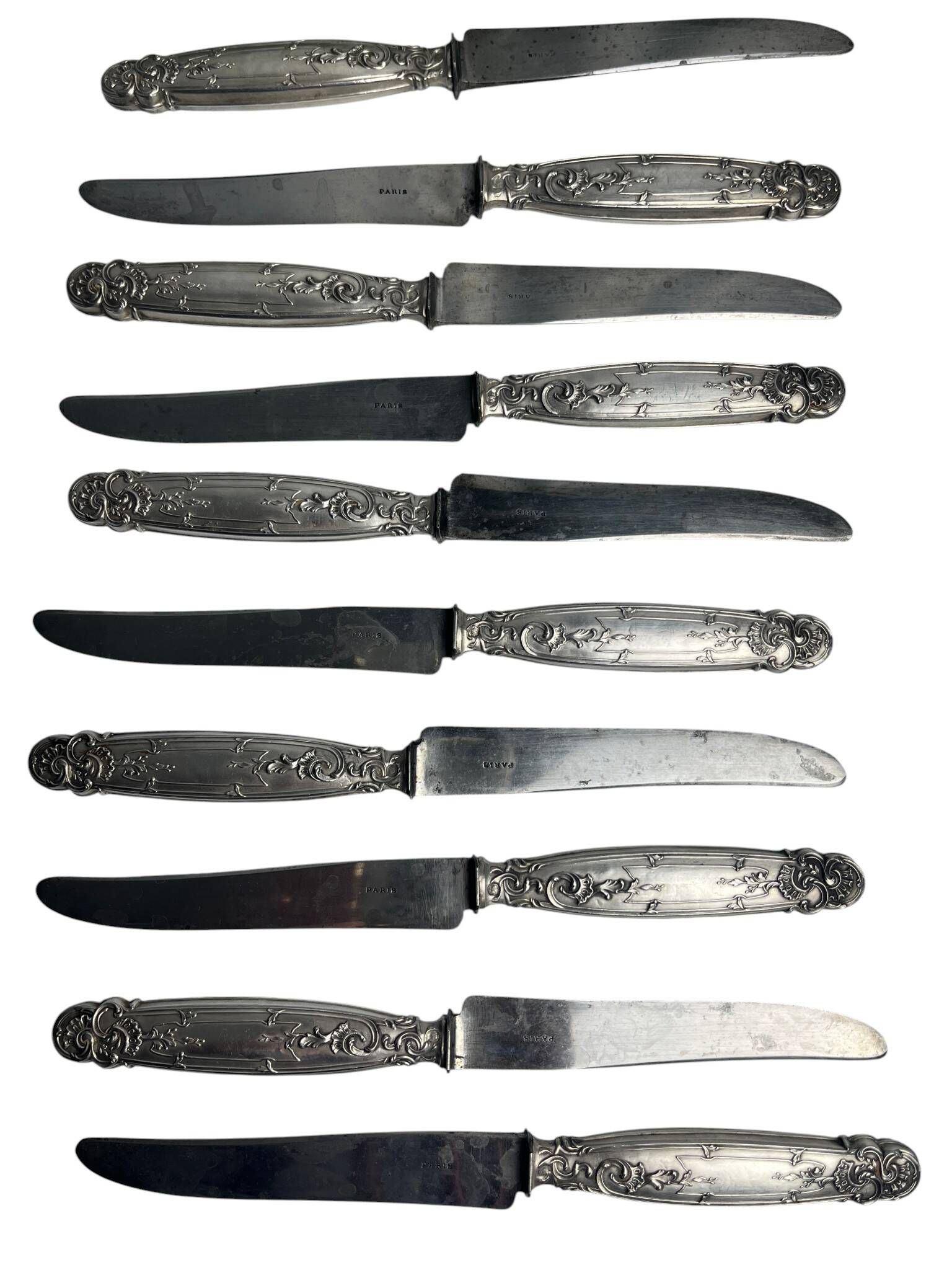 Art de la table, série dix couteaux à fruit argent minerve début XXème