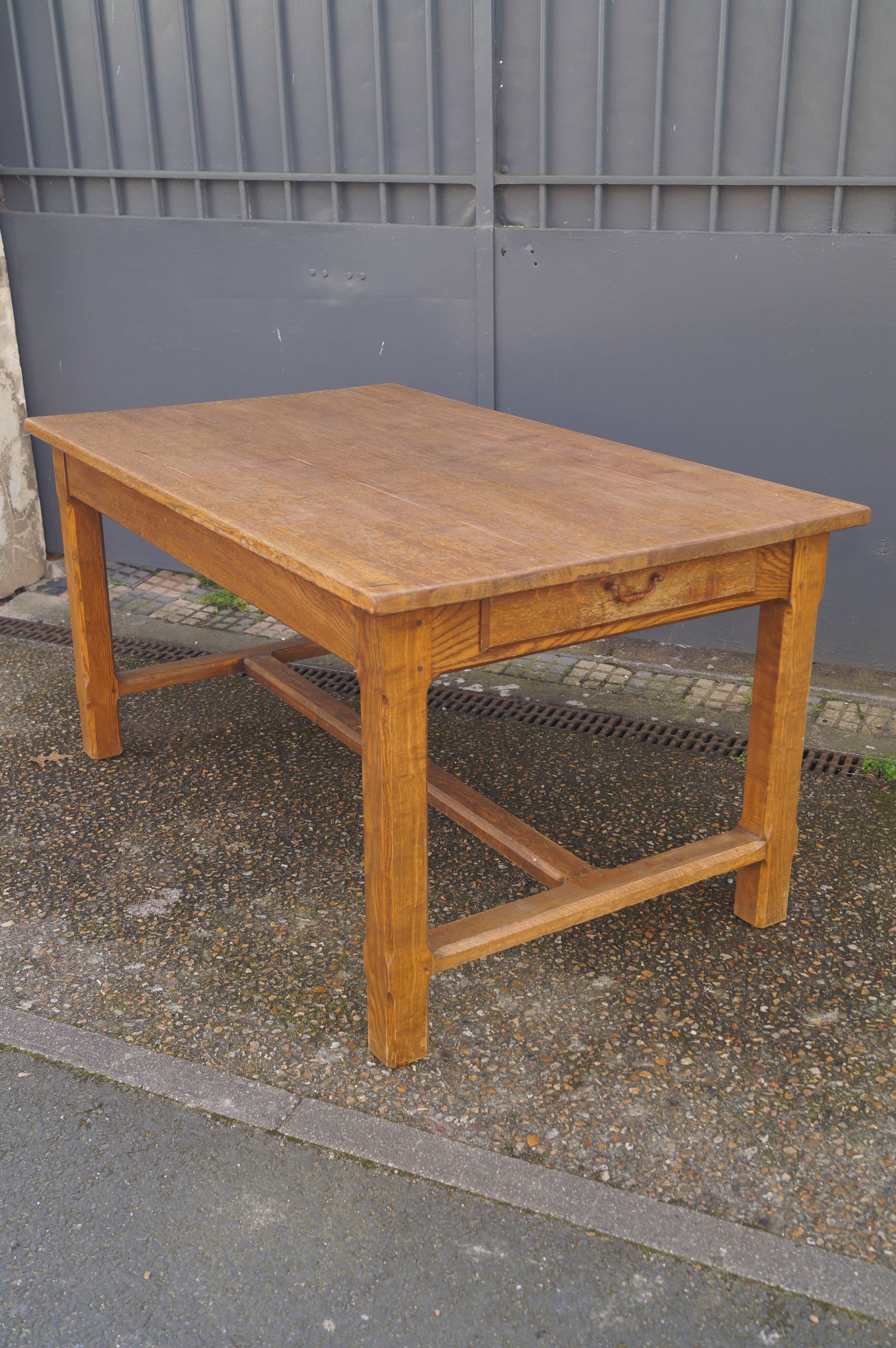Oak drawer farmhouse table