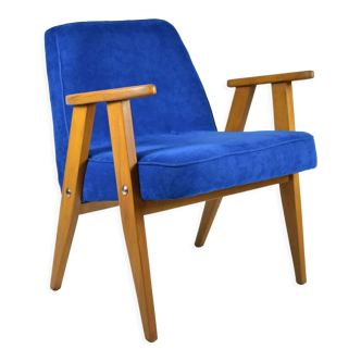 Original 60s icon, armchair 366 designer J. Chierowski, blue