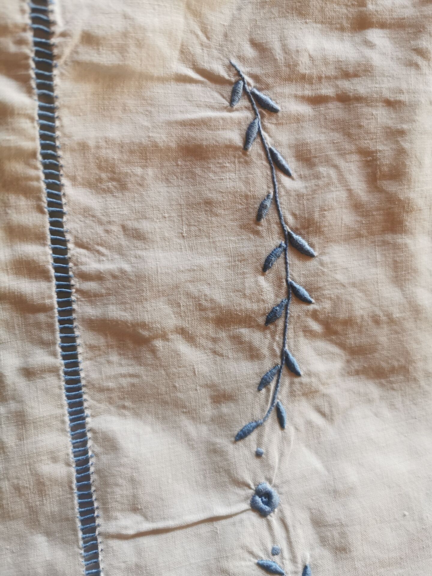 Drap ancien en lin monogrammé 3,20x2,30 m