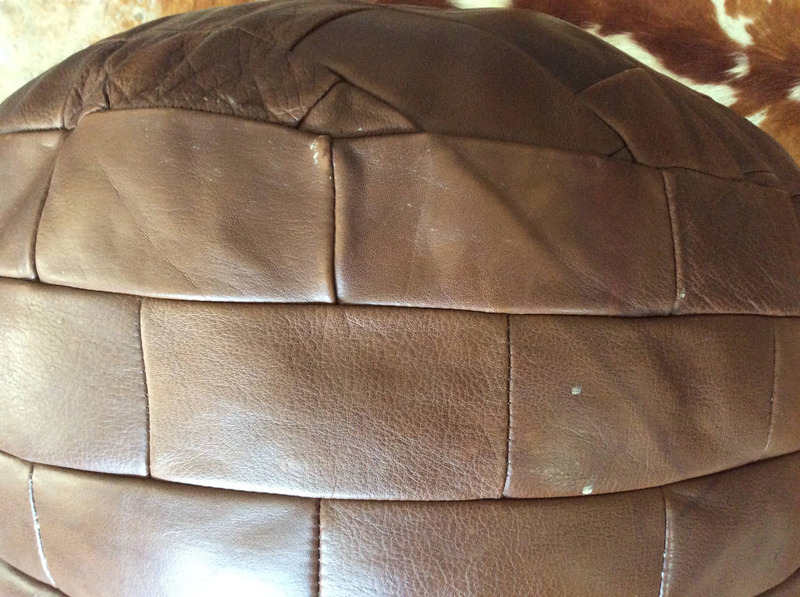 Pouf en cuir patchwork