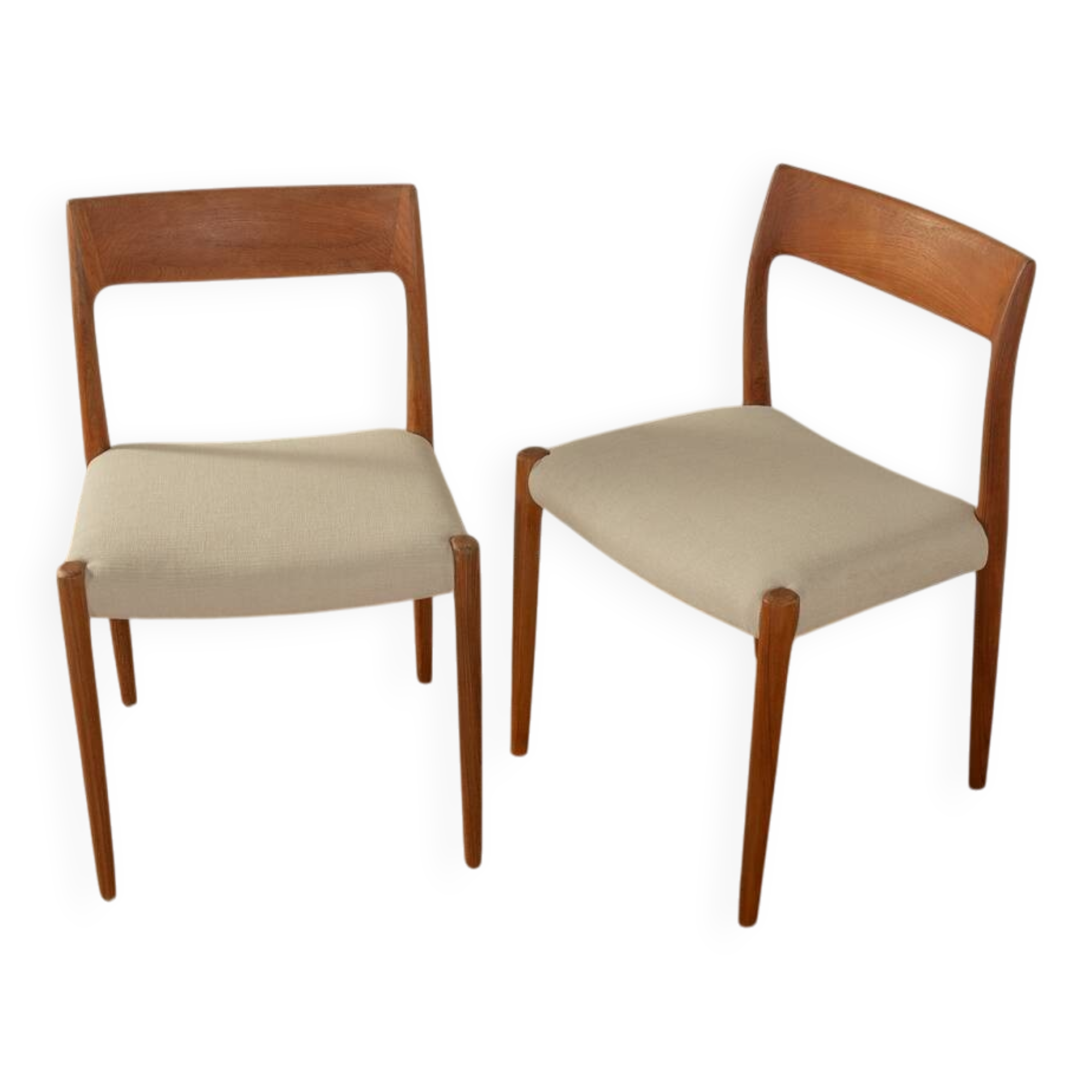 Model 77 dining chairs, Niels O. Møller