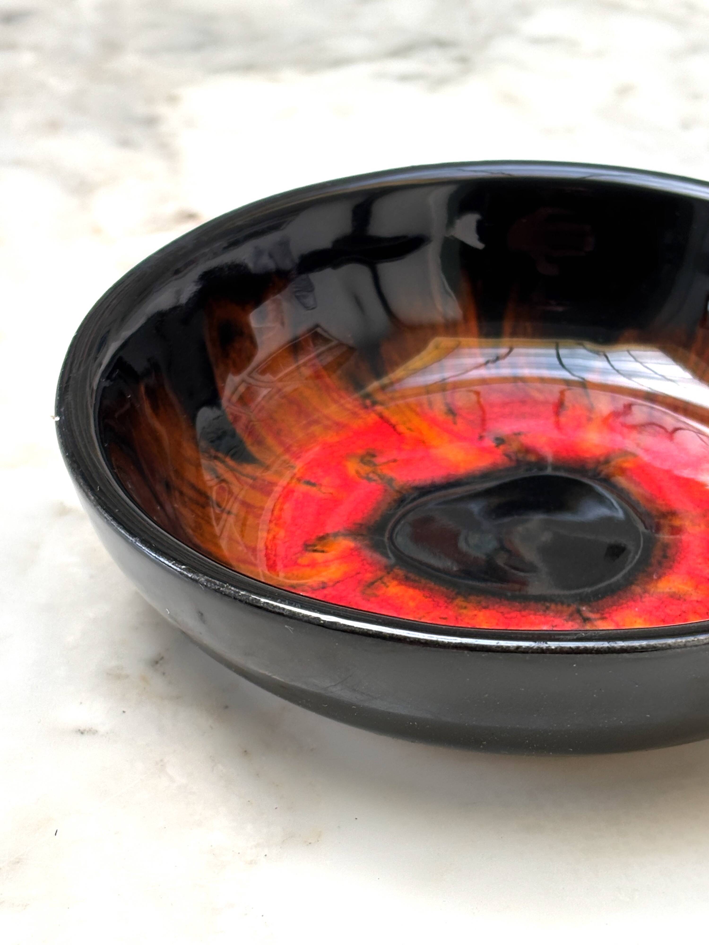 Small decorative ceramic pan from Vallauris