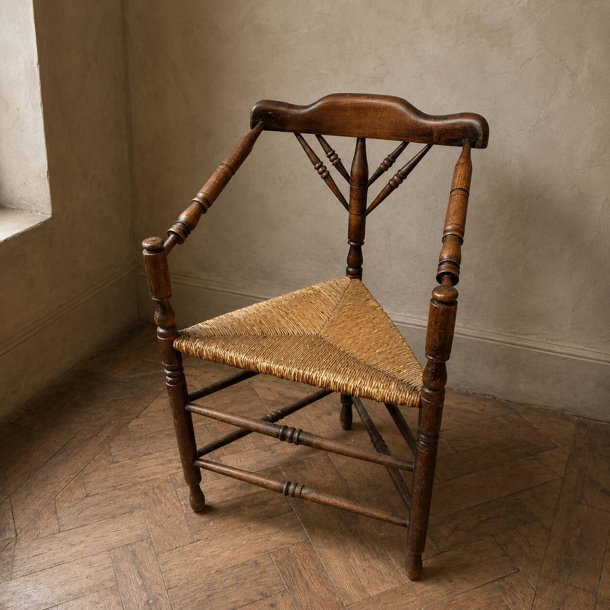 Chaise d'angle ancienne à assise en paille, vers 1880–1910
