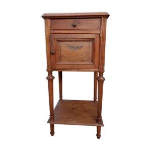 Table de chevet
