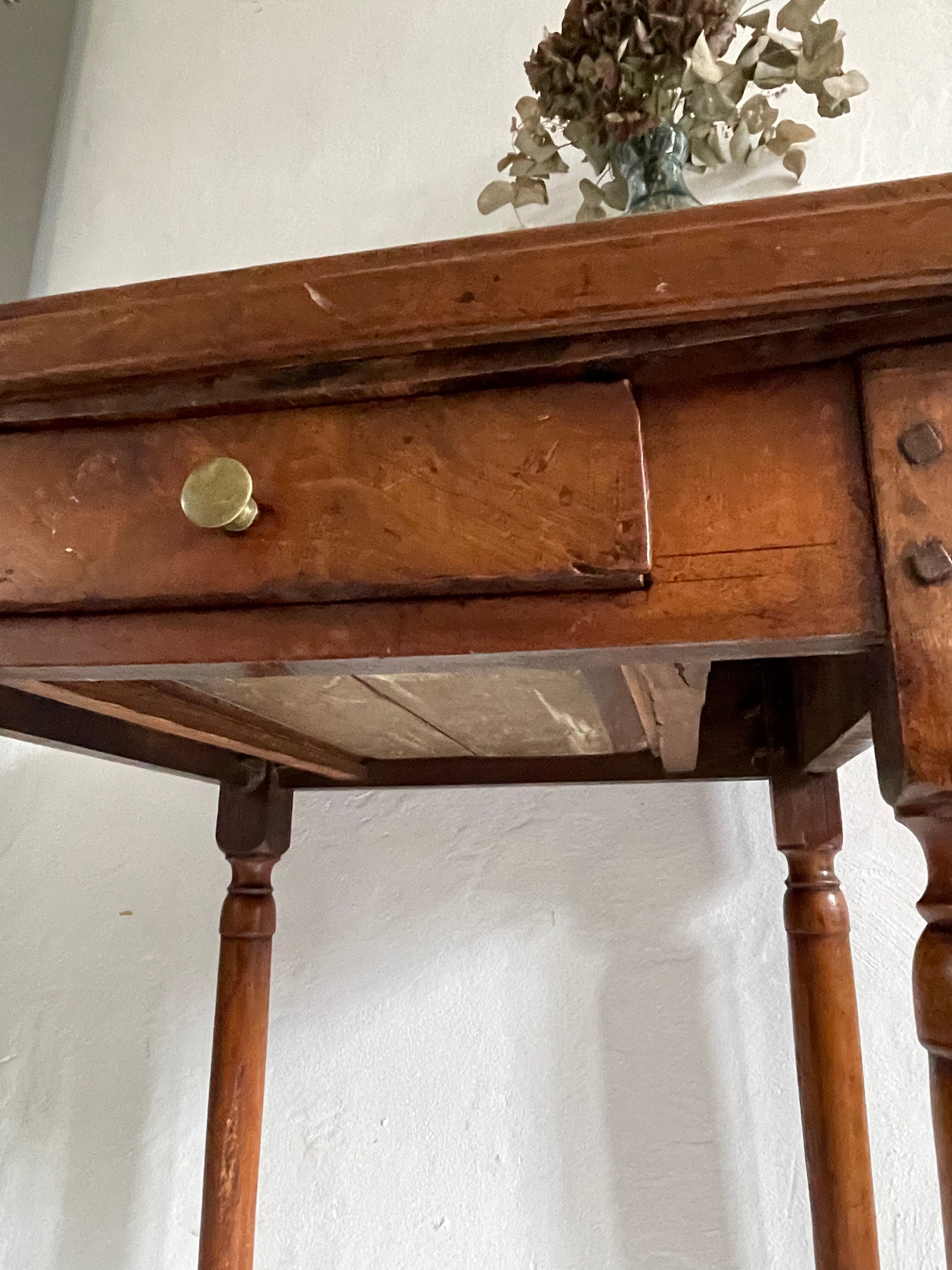 Console with Louis XVI base