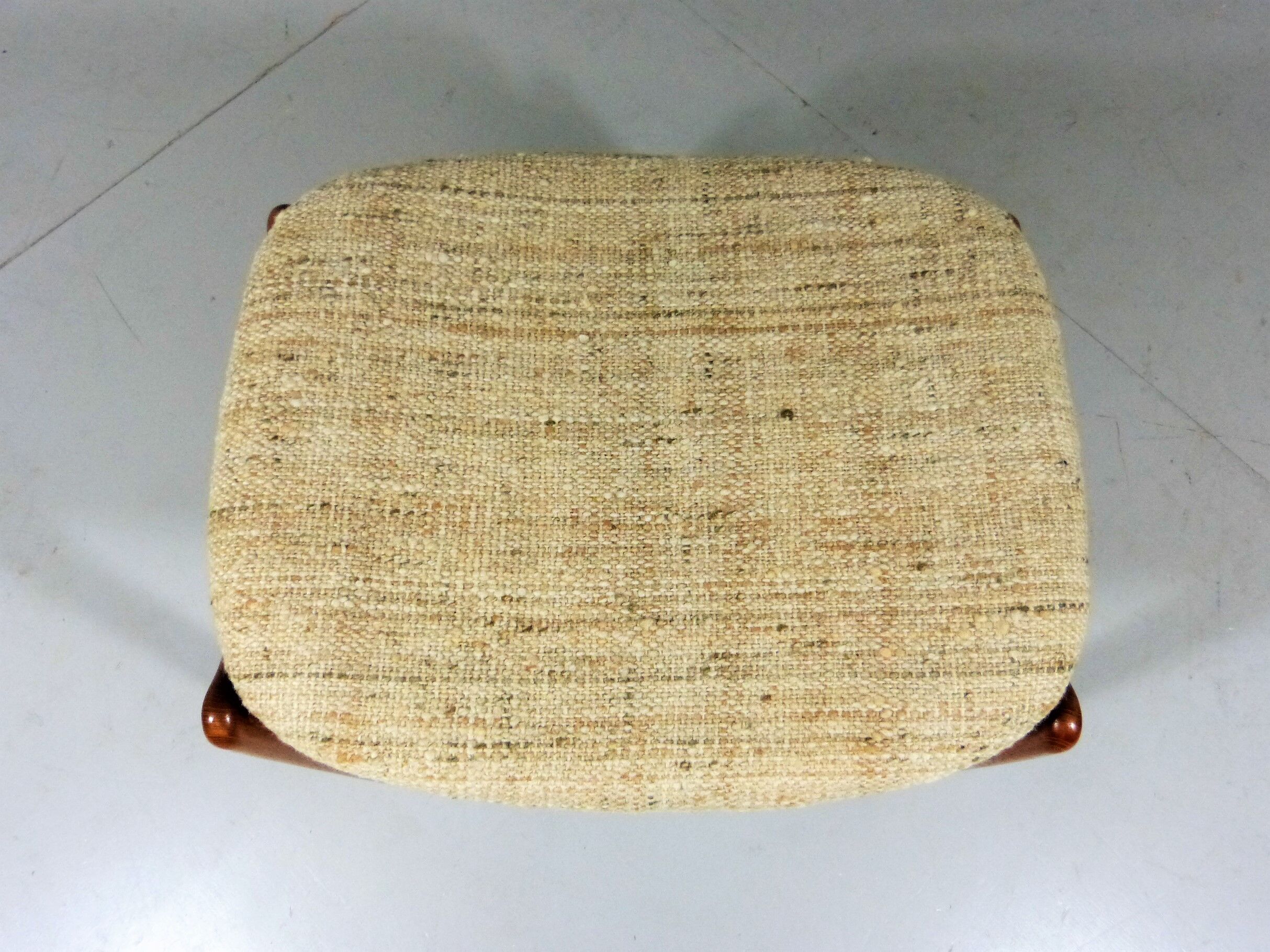 Modèle de tabouret en teck vintage 49 par Erik Buch pour O.D.Mobler A-S, Danemark