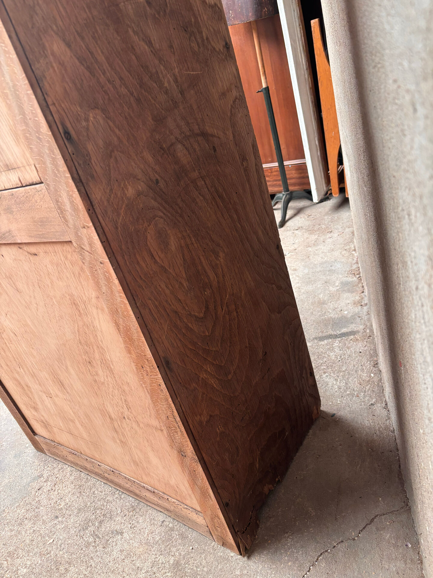 Workshop furniture - storage with 4 drawers