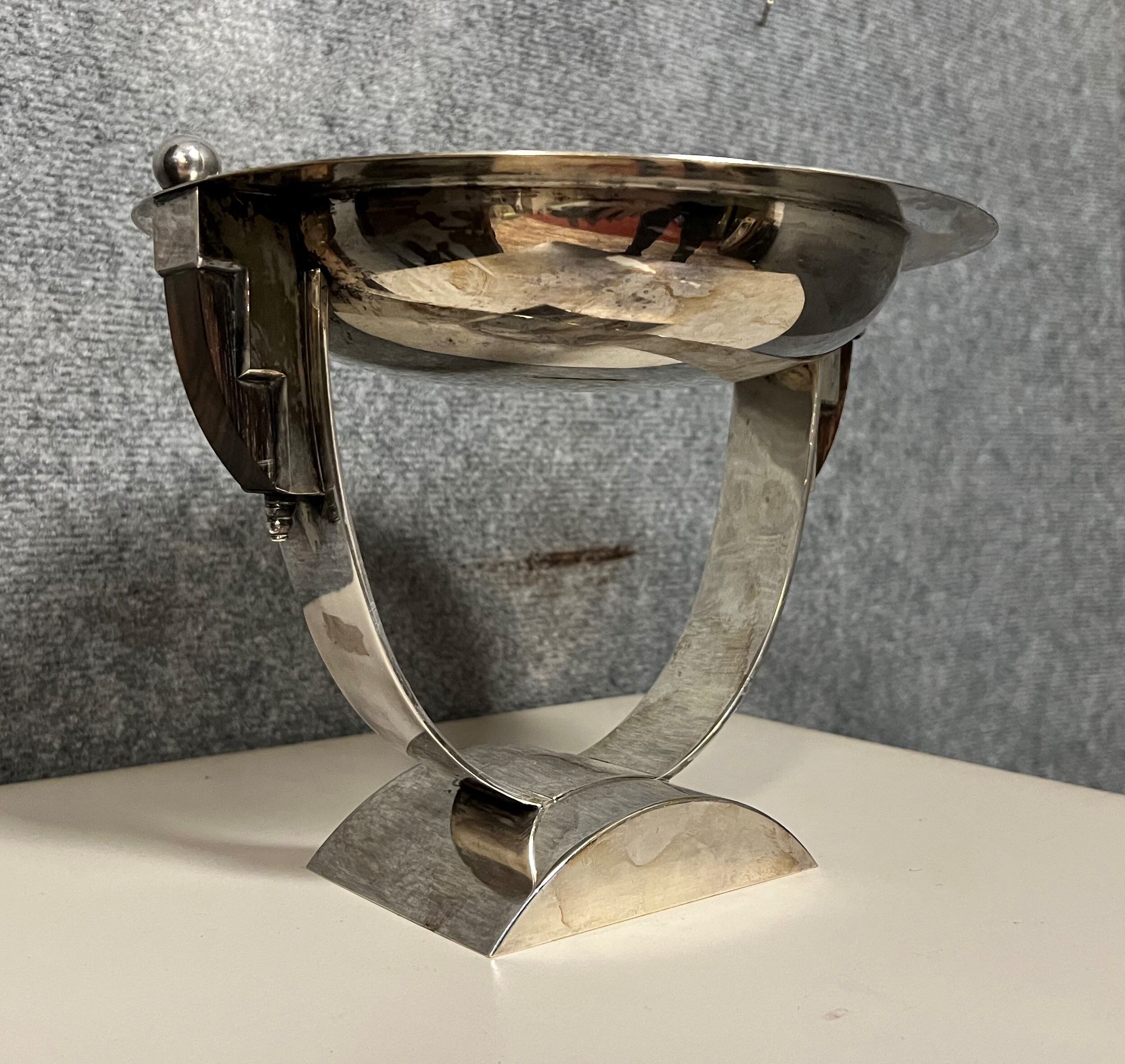 Atypical shaped centerpiece in silver and ebony metal Art Deco era