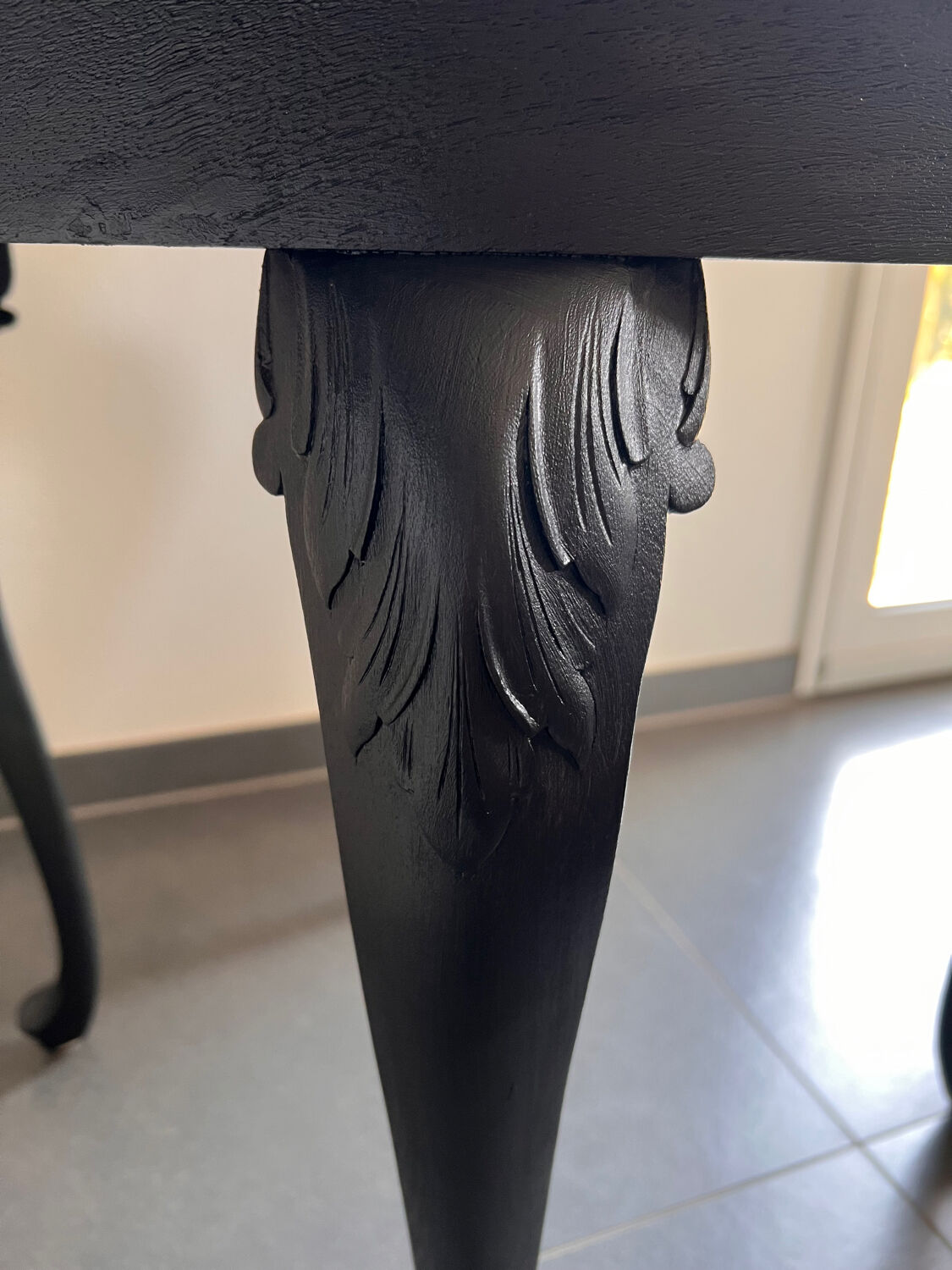 Table d’appoint marqueterie