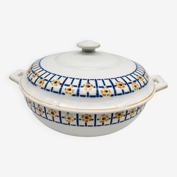 “St Amand” tureen