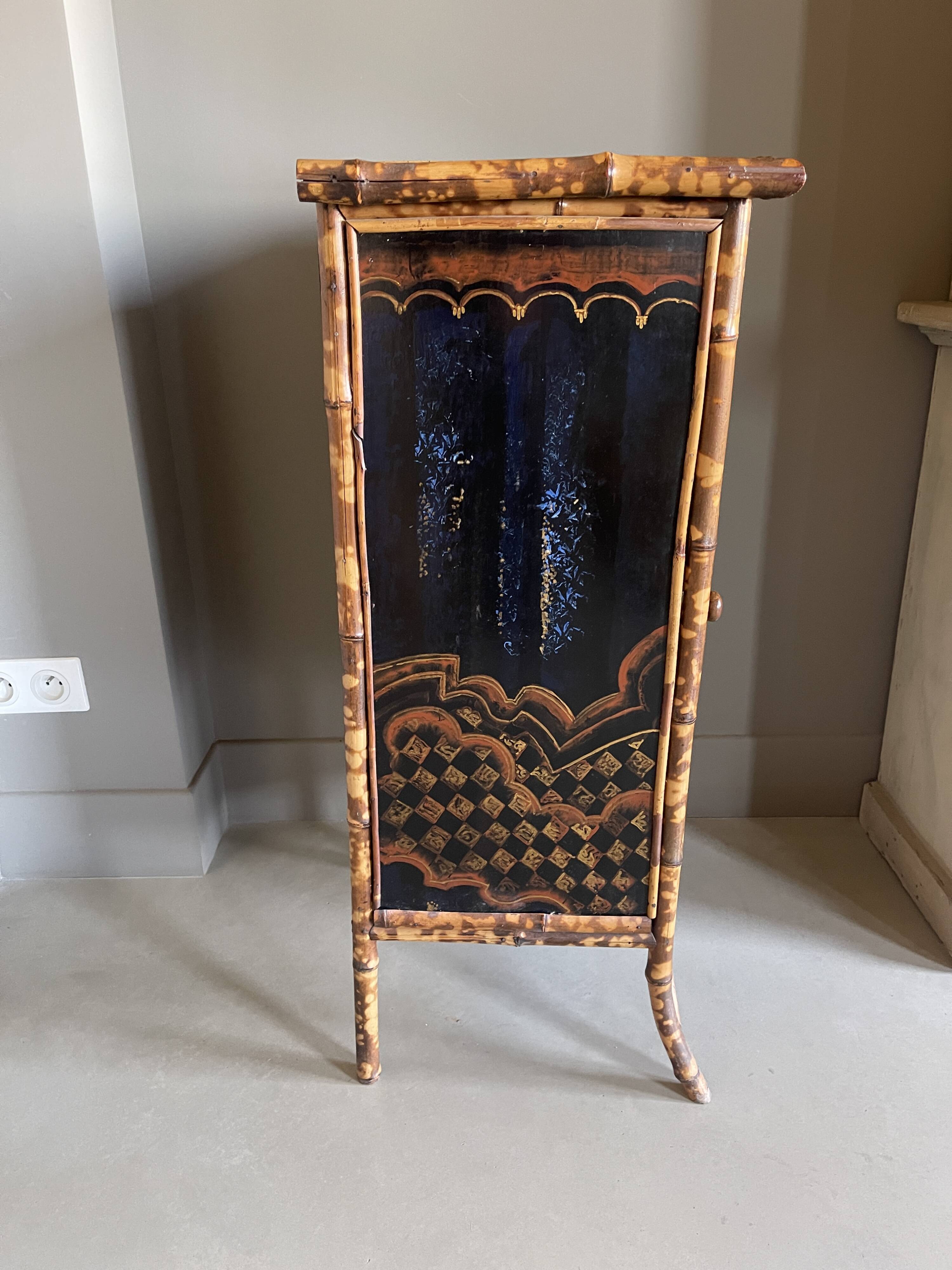 Bamboo buffet cabinet with Japanese lacquer decor