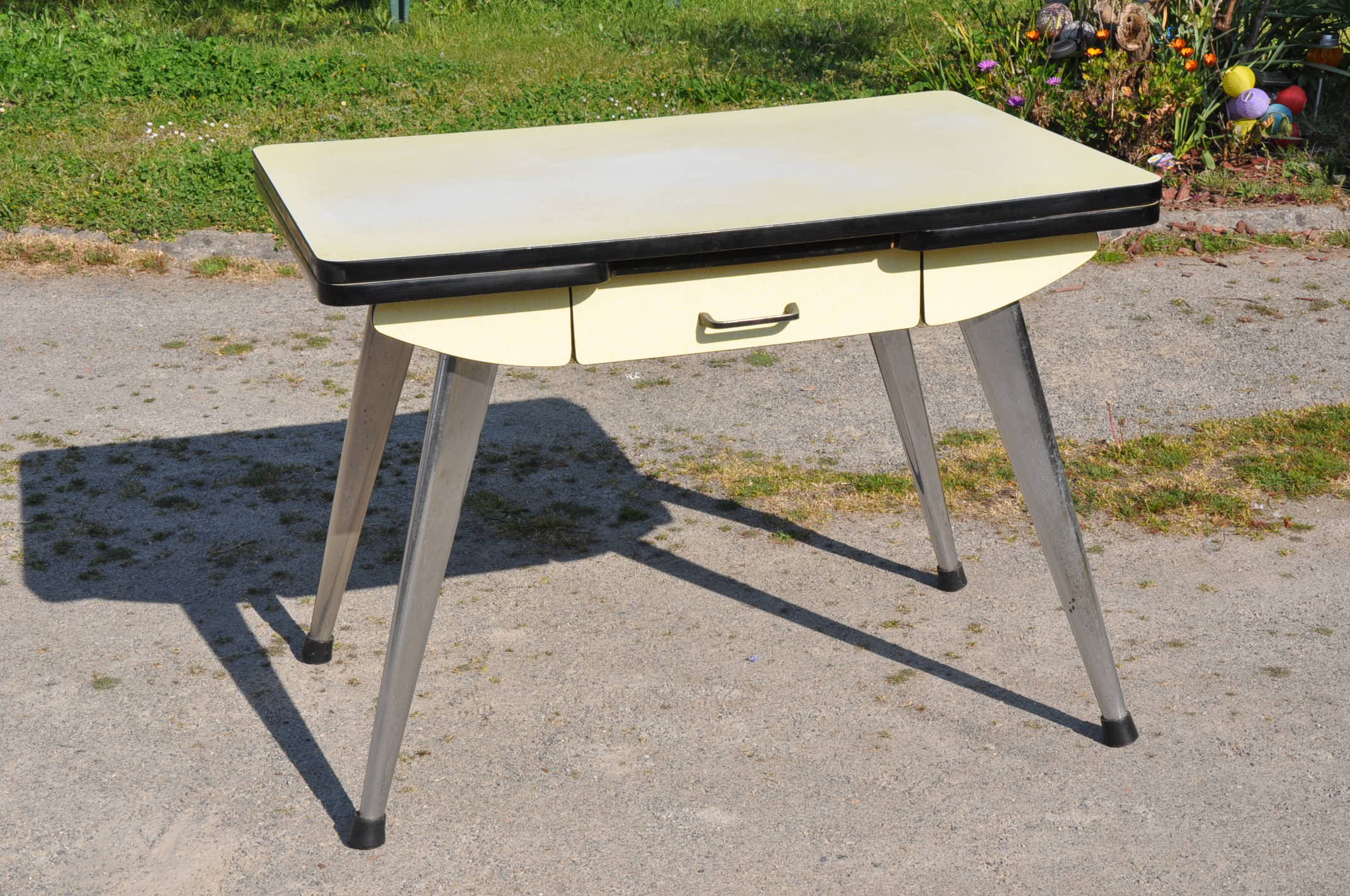 Table en formica