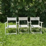 Folding slatted garden armchairs