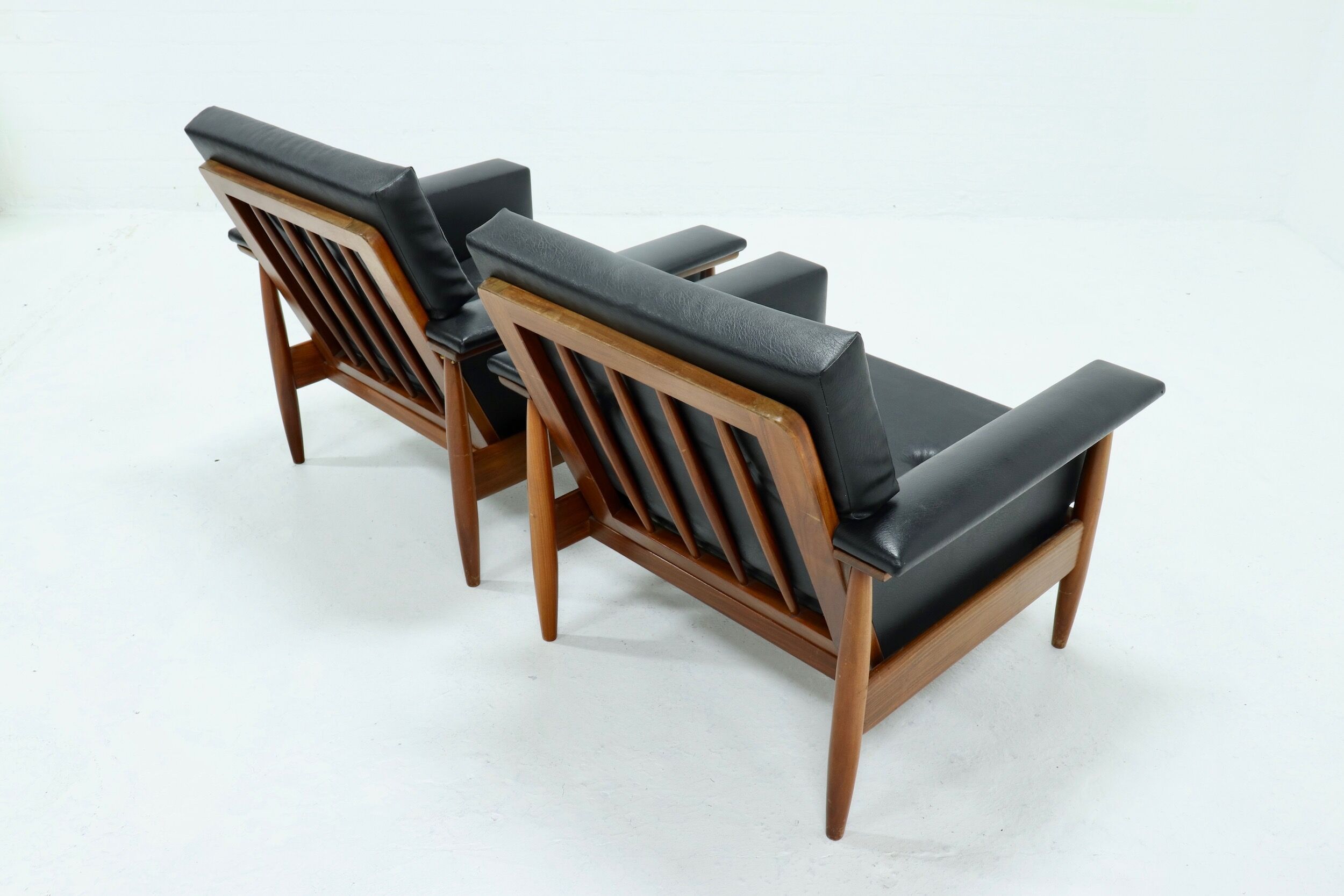 Paire de fauteuils scandinave 1960